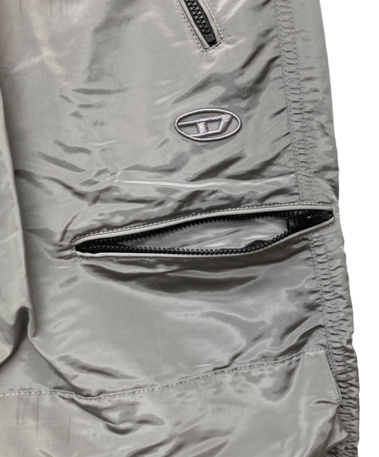 中古・古着通販】DIESEL (ディーゼル) WINDALナイロンパンツ シルバー