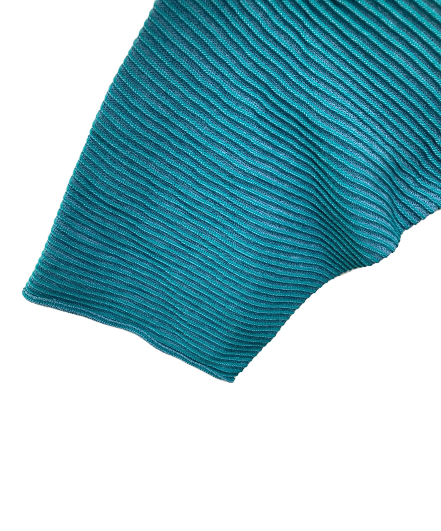 中古・古着通販】ISSEY MIYAKE (イッセイミヤケ) Vネックワンピース