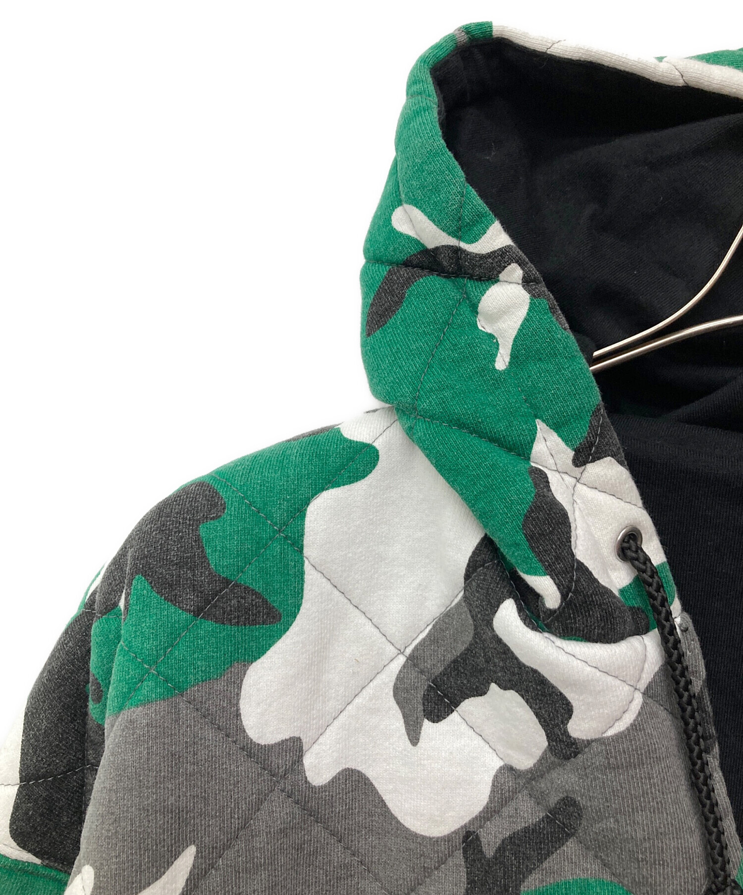 中古・古着通販】Supreme (シュプリーム) 25FWQuilted Zip Up Hooded