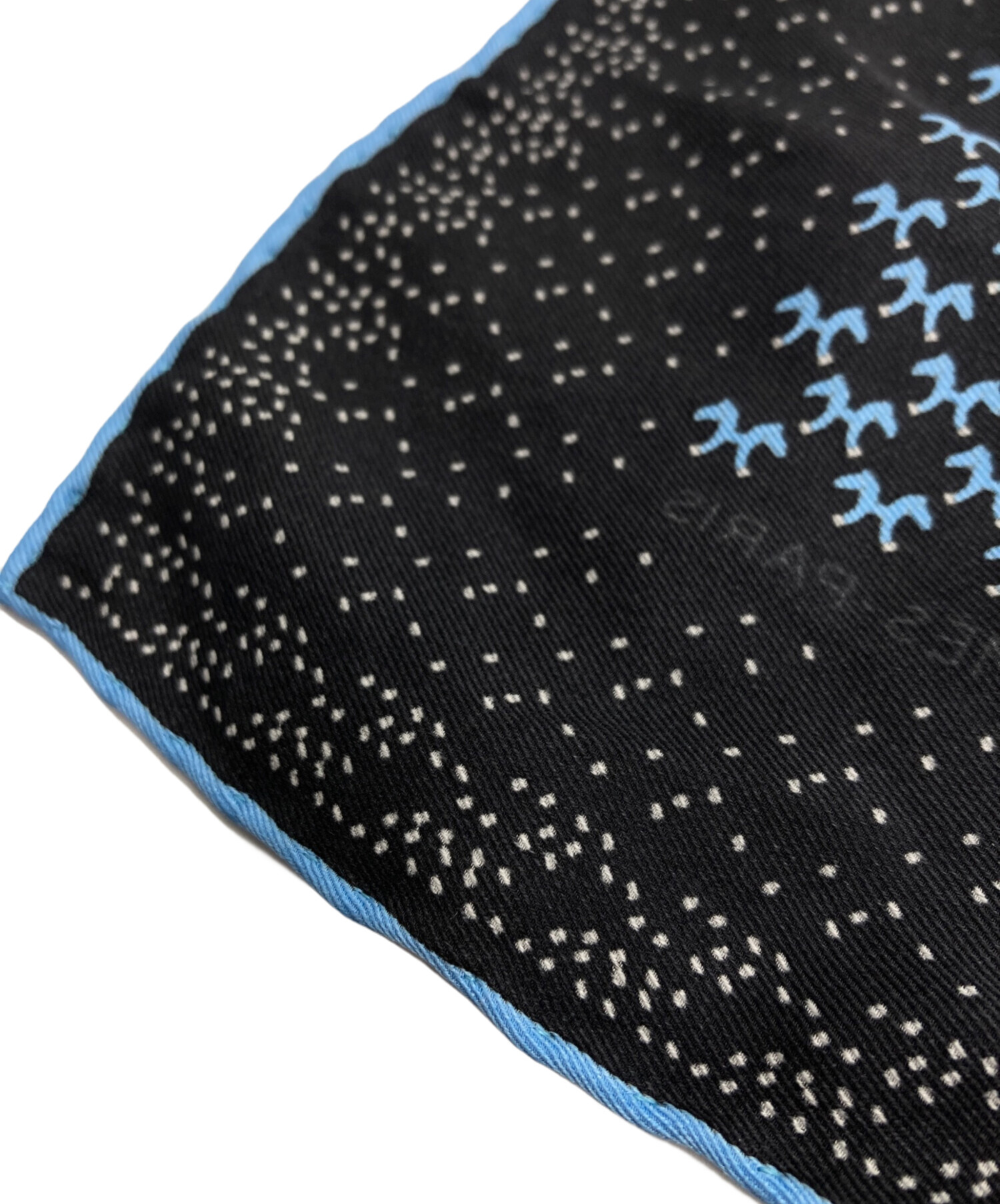 中古・古着通販】HERMES (エルメス) カレ40/スカーフ ネイビー