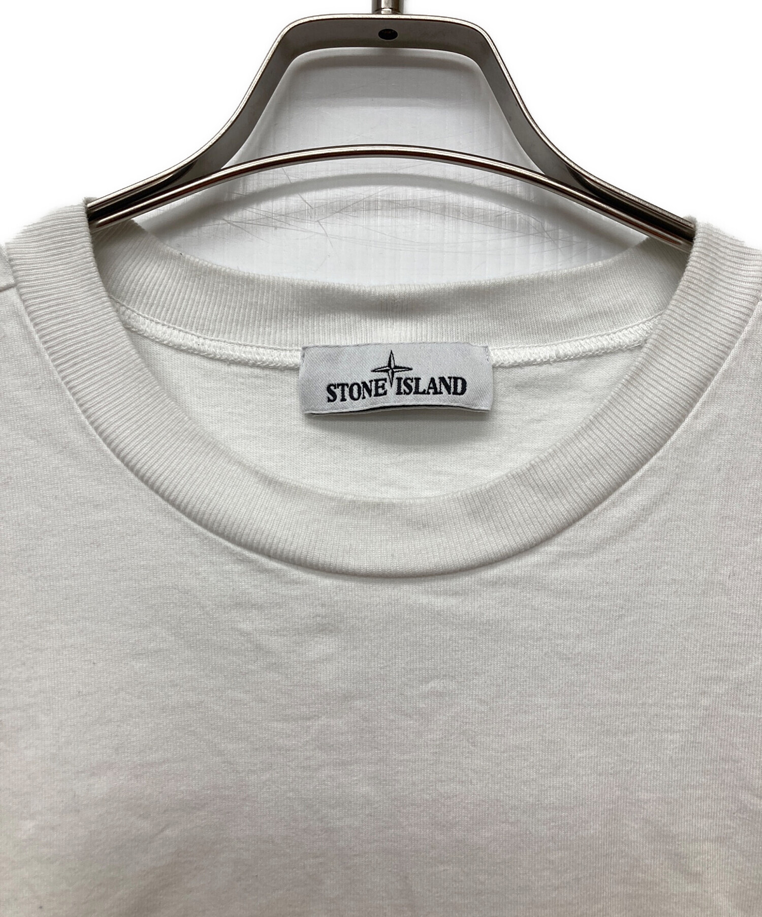 STONE ISLAND ホワイト TシャツXL中古品 ISLAND STONE ホワイト STONE ISLAND ホワイト TシャツXL中古品 ISLAND STONE ホワイト