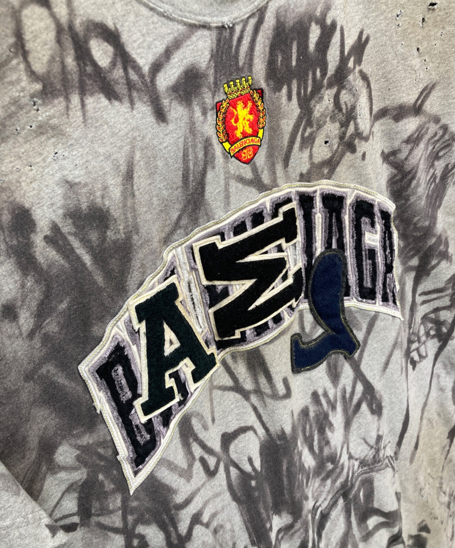 【激レア入手困難☆即完売モデル】バレンシアガ フェード加工 バックロゴ Tシャツ 中古・古着通販】BALENCIAGA (バレンシアガ) クラッシュダスト加工