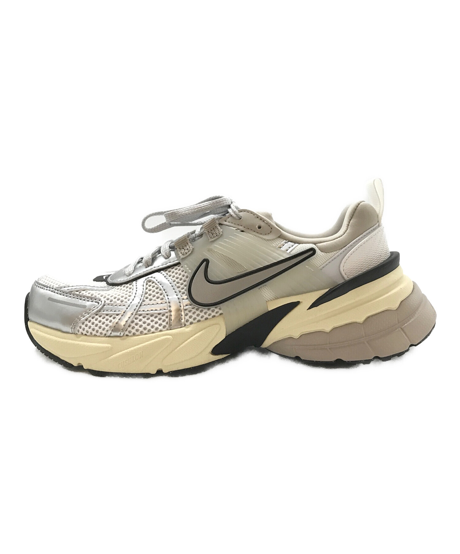 中古・古着通販】NIKE (ナイキ) W V2K RUN グレー サイズ:25 未