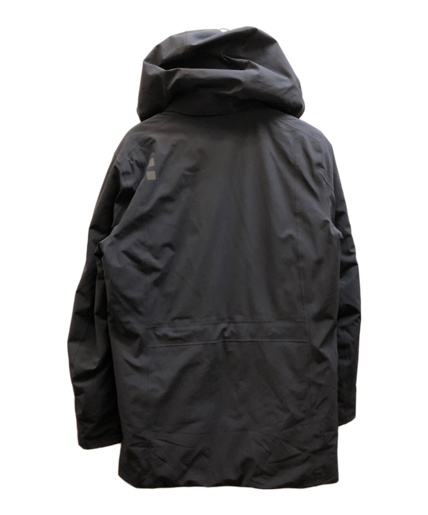 中古・古着通販】UBER (ウーバー) プリマロフトレギュレーターパーカー