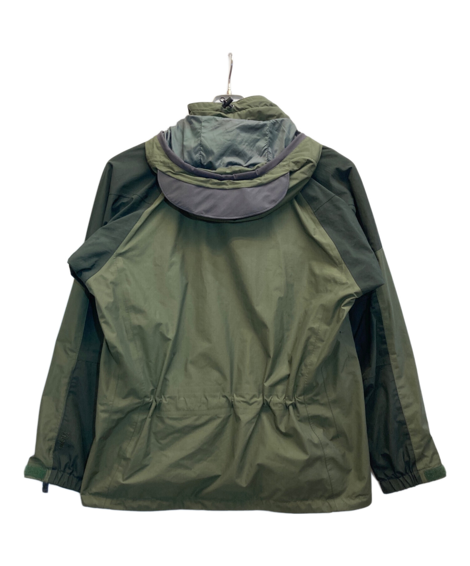 中古・古着通販】MARMOT (マーモット) マウンテンパーカー グリーン 