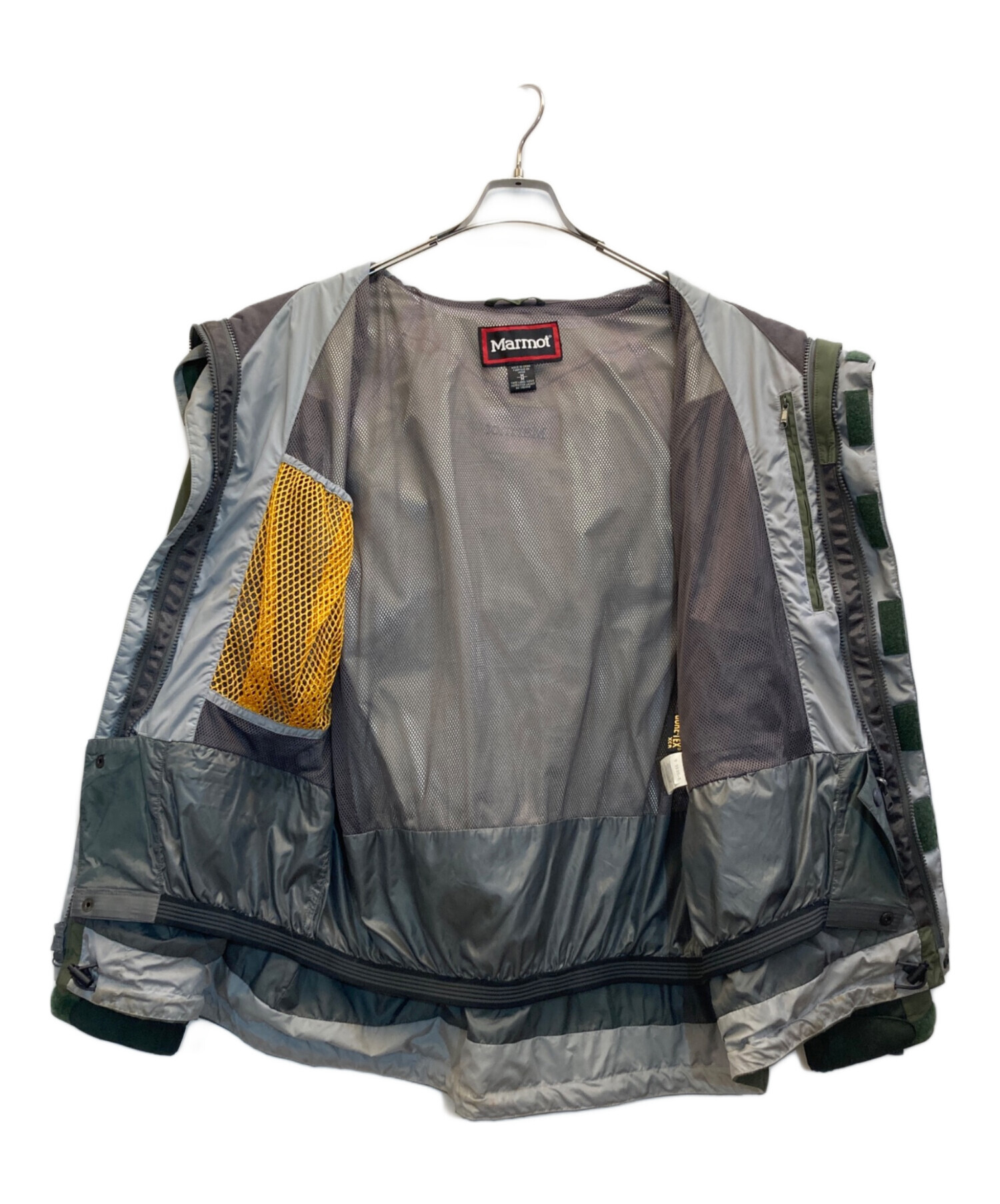 中古・古着通販】MARMOT (マーモット) マウンテンパーカー グリーン 