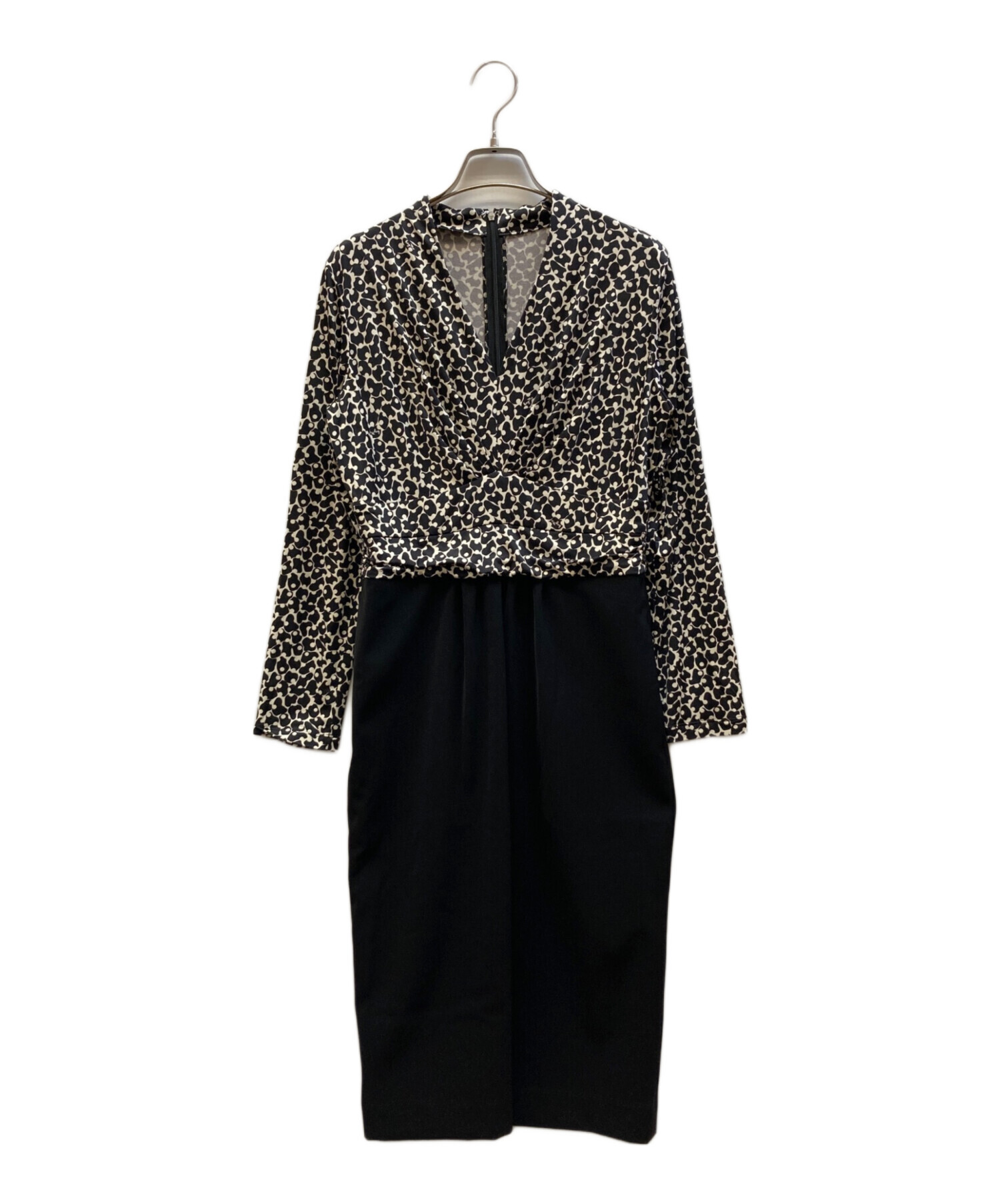 kay me ケイミー ドット柄カシュクールワンピース サイズ7 タグ付き未使用 中古・古着通販】kay me (ケイミー) 総柄ワンピース ブラック サイズ:9