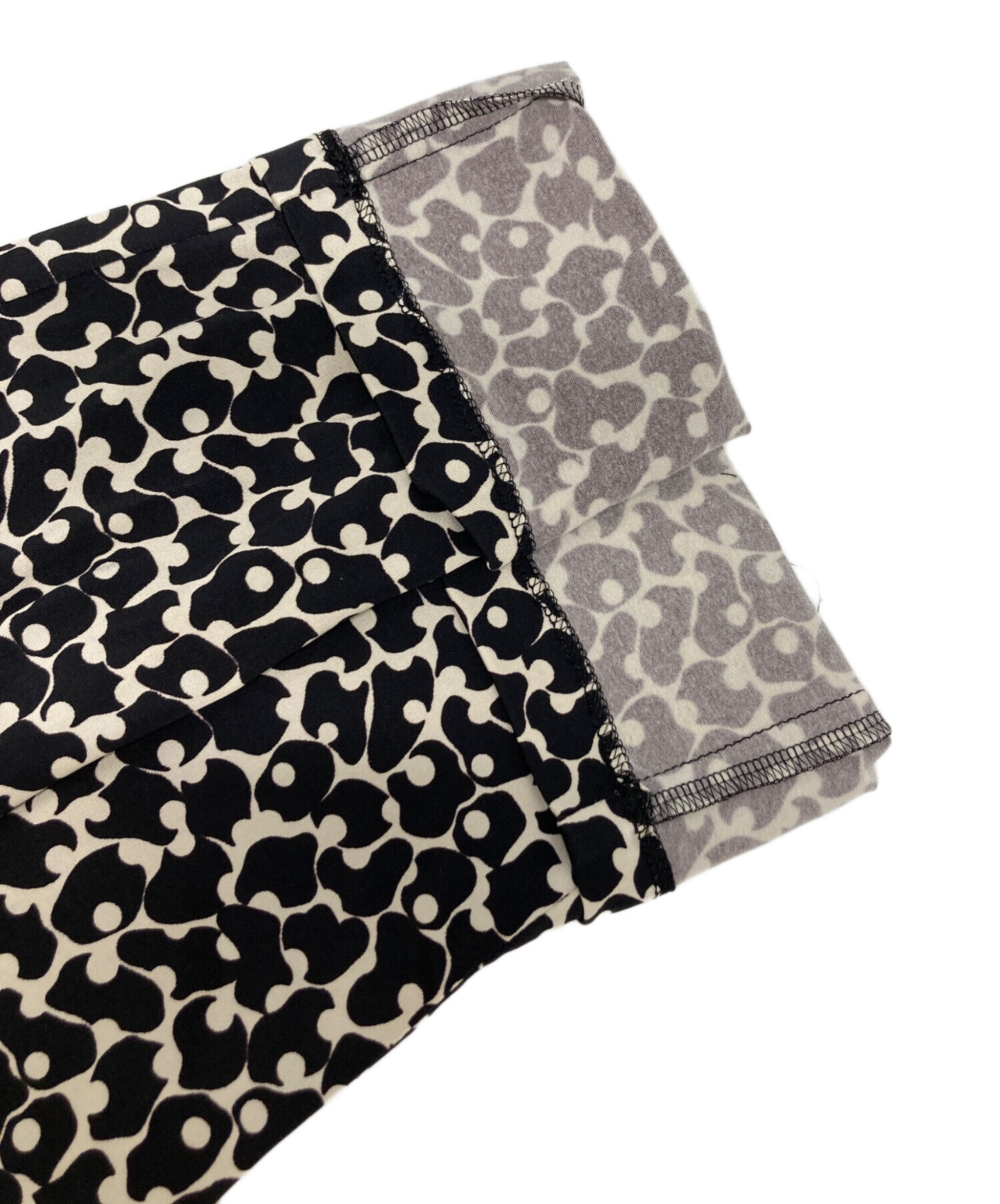 中古・古着通販】kay me (ケイミー) 総柄ワンピース ブラック サイズ:9