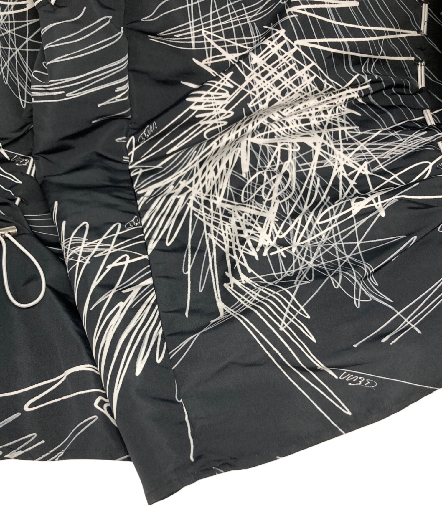 中古・古着通販】UN3D. (アンスリード) ラインアートギャザースカート