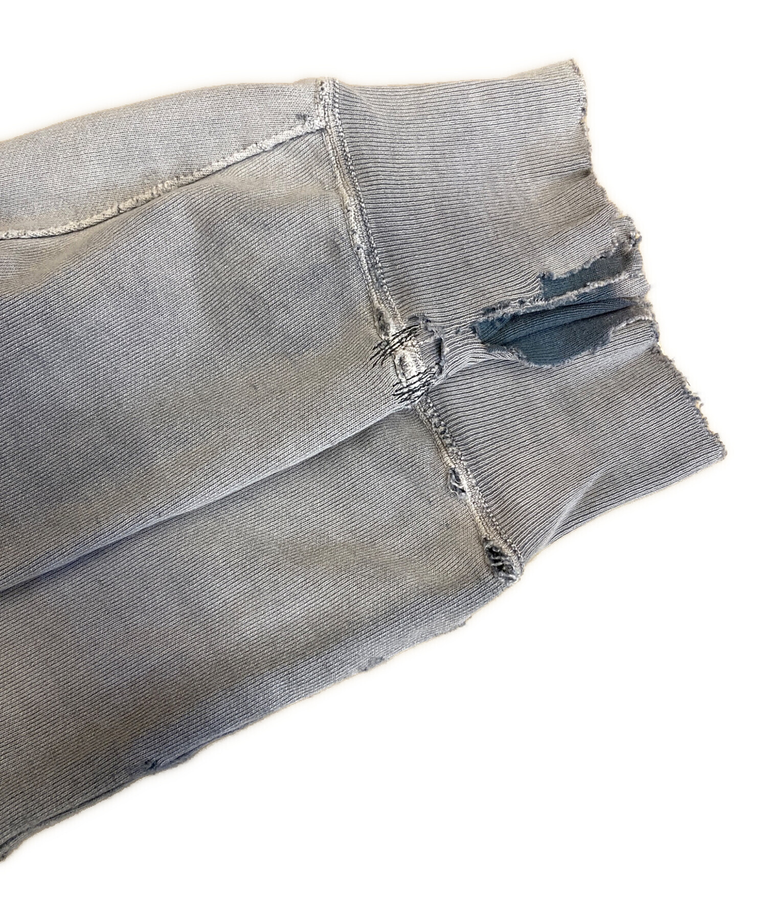 未使用に近い REMI RELIEF ダメージ加工 スウェットパーカー グレー 中古・古着通販】REMI RELIEF (レミレリーフ) ダメージ加工