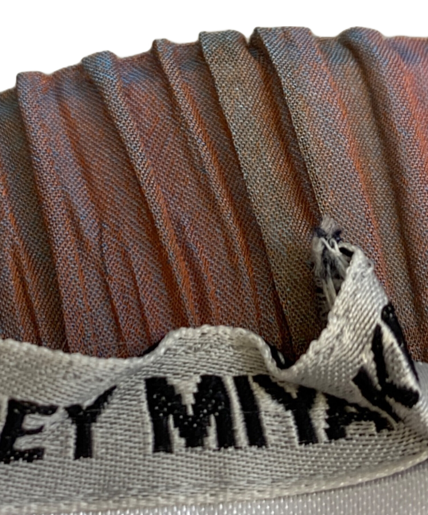 イッセイミヤケ コーデュロイ プリーツスカート S 中古・古着通販】ISSEY MIYAKE (イッセイミヤケ) 変形プリーツスカート
