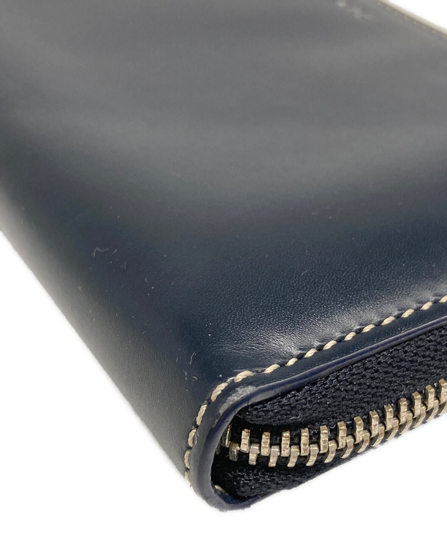 良品 A.P.C. アーペーセー 牛革 長財布 財布 ネイビー ゴールド 紺 金 中古・古着通販】A.P.C. (アーペーセー) 長財布 ブラック｜ブランド