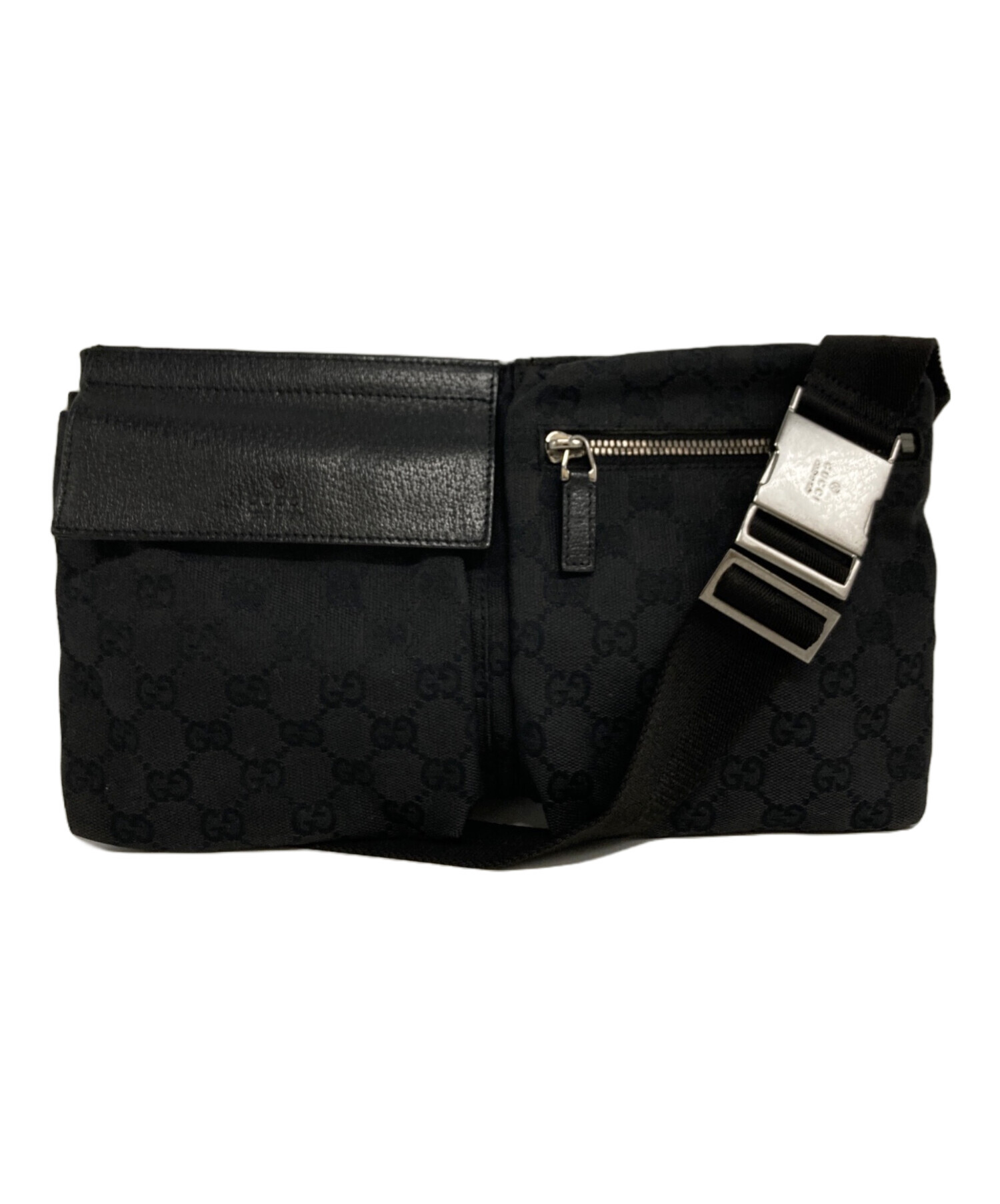 Gucci ボディバッグ・ウエストポーチ ブラック 中古・古着通販】GUCCI (グッチ) ウエストポーチ ブラック｜ブランド