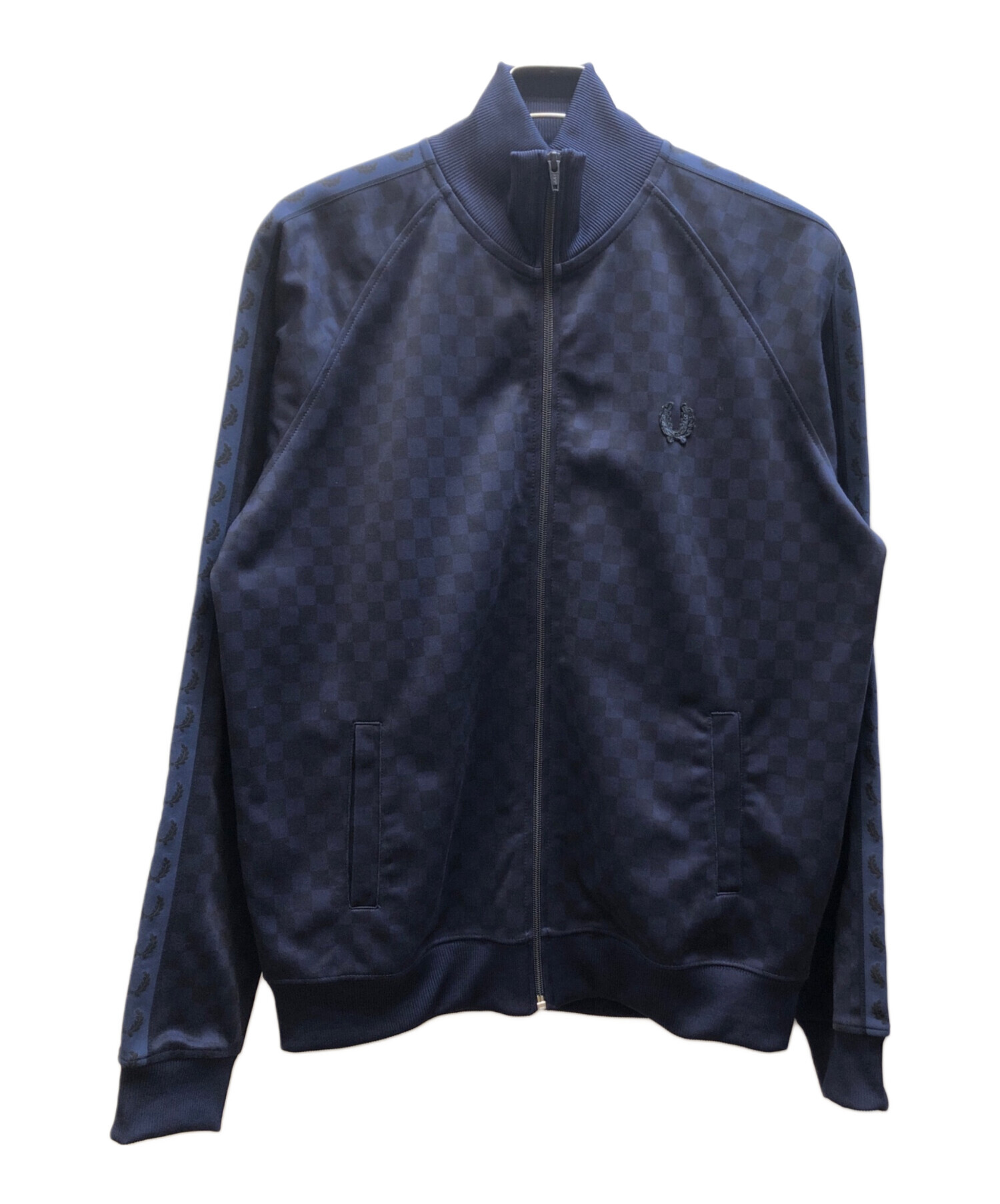 FRED PERRY: トラック ジャケット　L ネイビー FRED PERRY/テープ トラック ジャケット【限定展開】｜Daytona Park