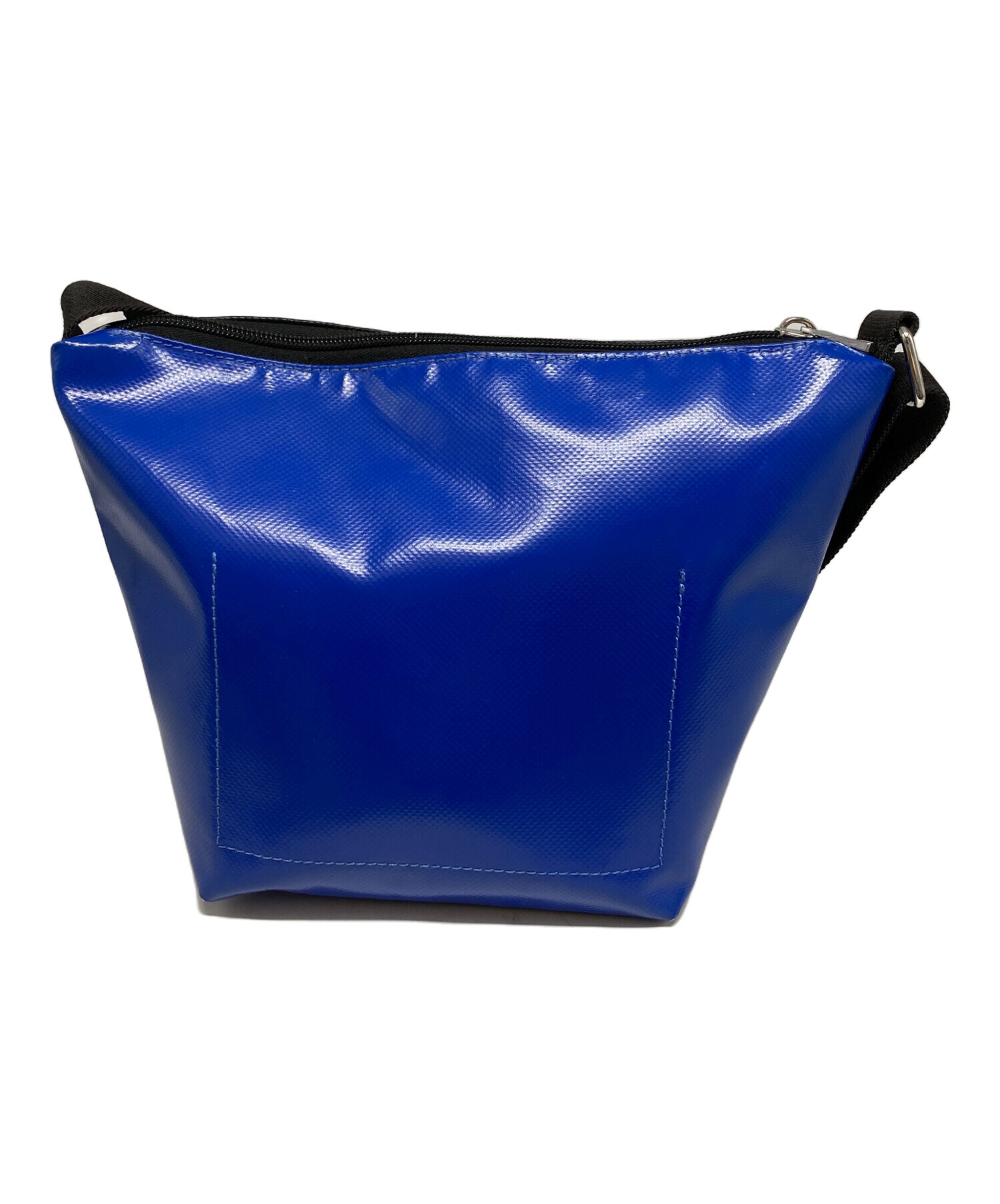『新品未使用』MARNI（マルニ ） PVC ショルダーバック　ブラック 中古・古着通販】MARNI (マルニ) PVCショルダーバッグ ブラックブルー
