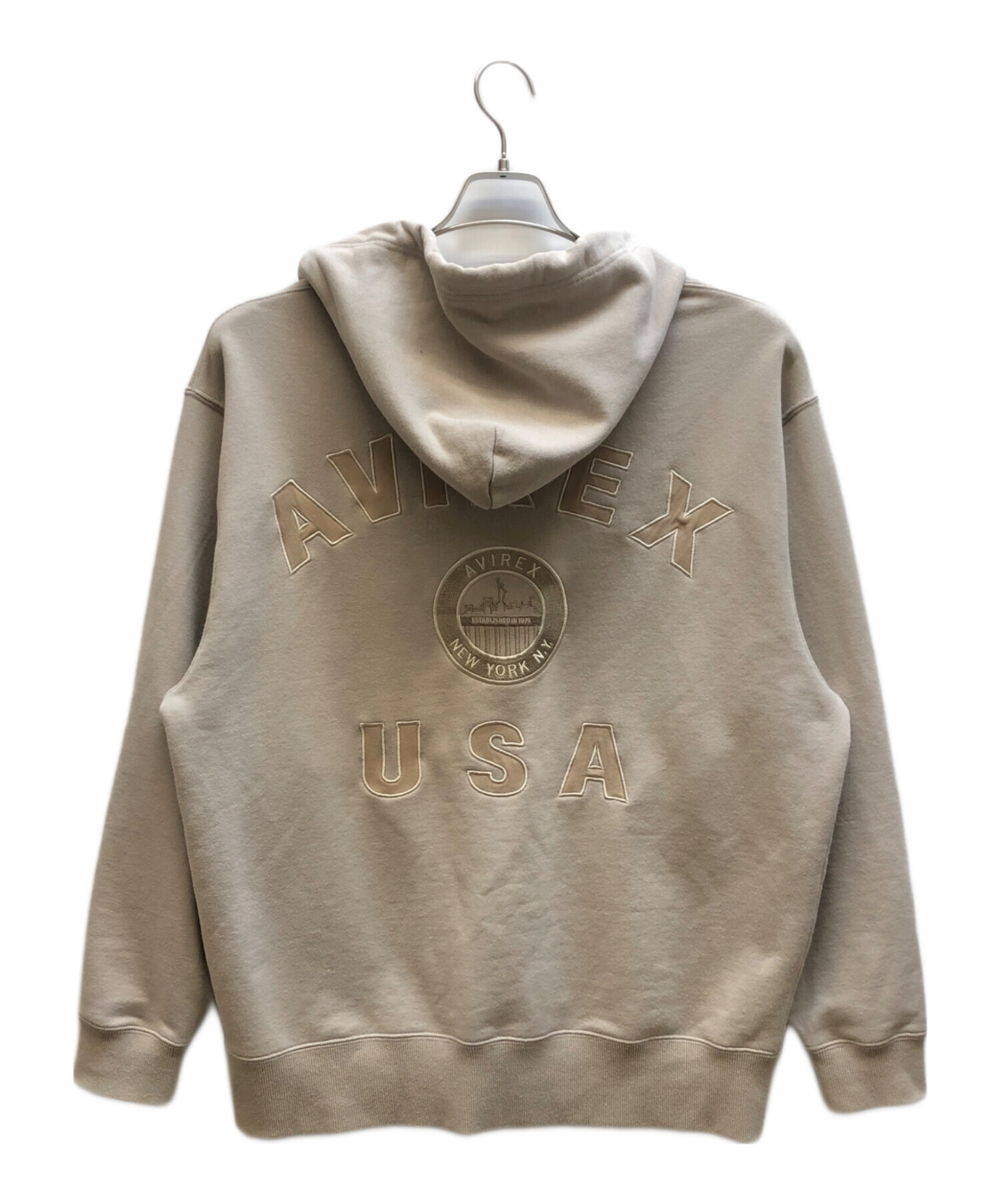 AVIREX MILKFED コラボ パーカー ベージュ ワッペン【美品】 MILKFED.（ミルクフェド）の「【AVIREX × MILKFED.】プルオーバー