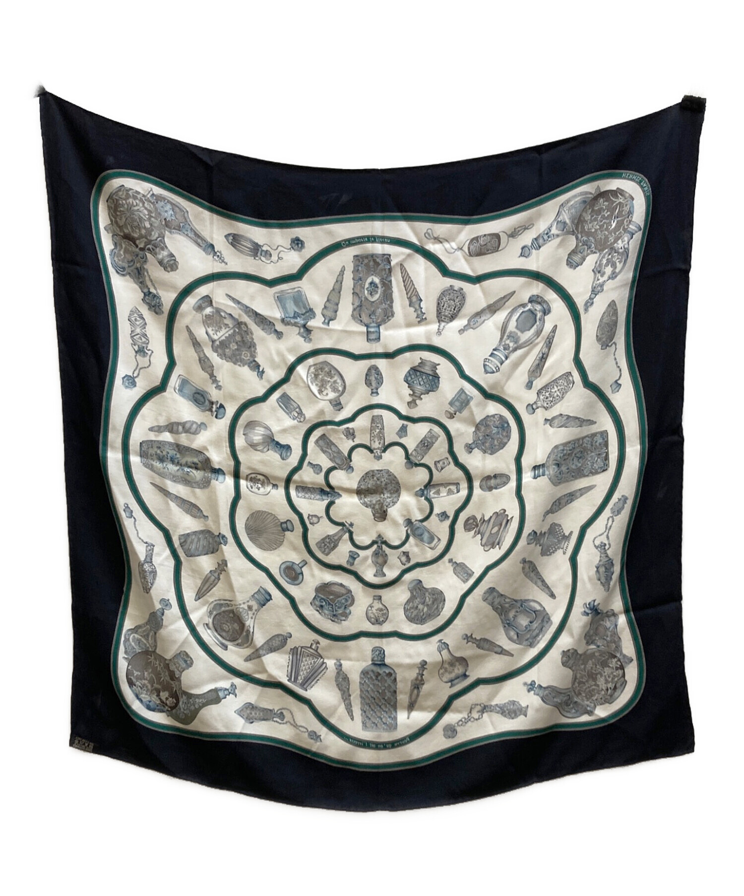 中古・古着通販】HERMES (エルメス) カレ65 シルクスカーフ ブラック