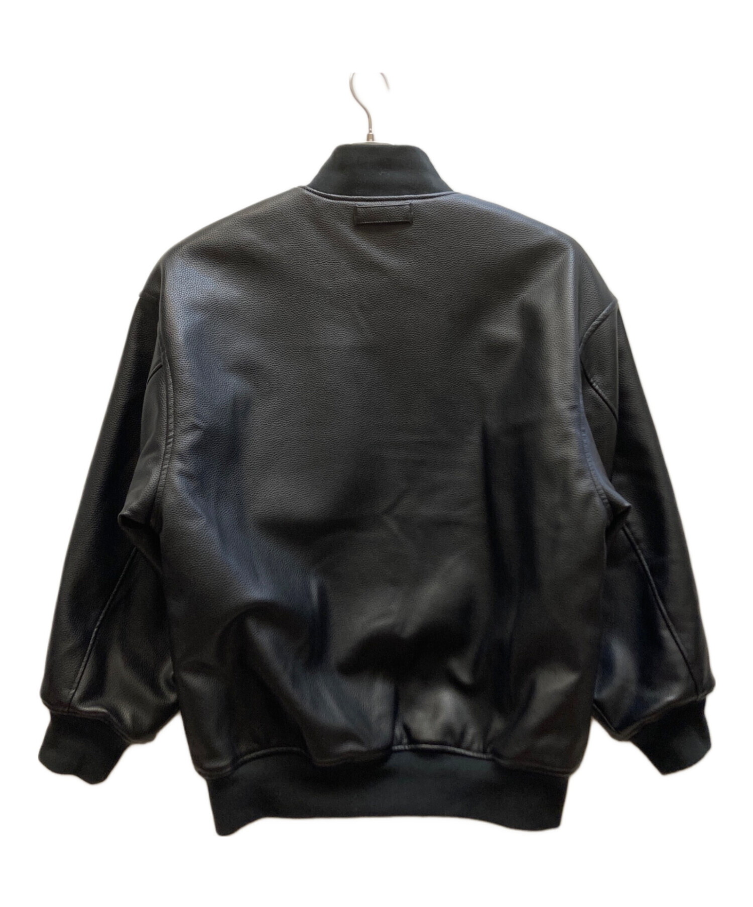 中古・古着通販】FAT (エフエーティー) スタジャン ブラック サイズ