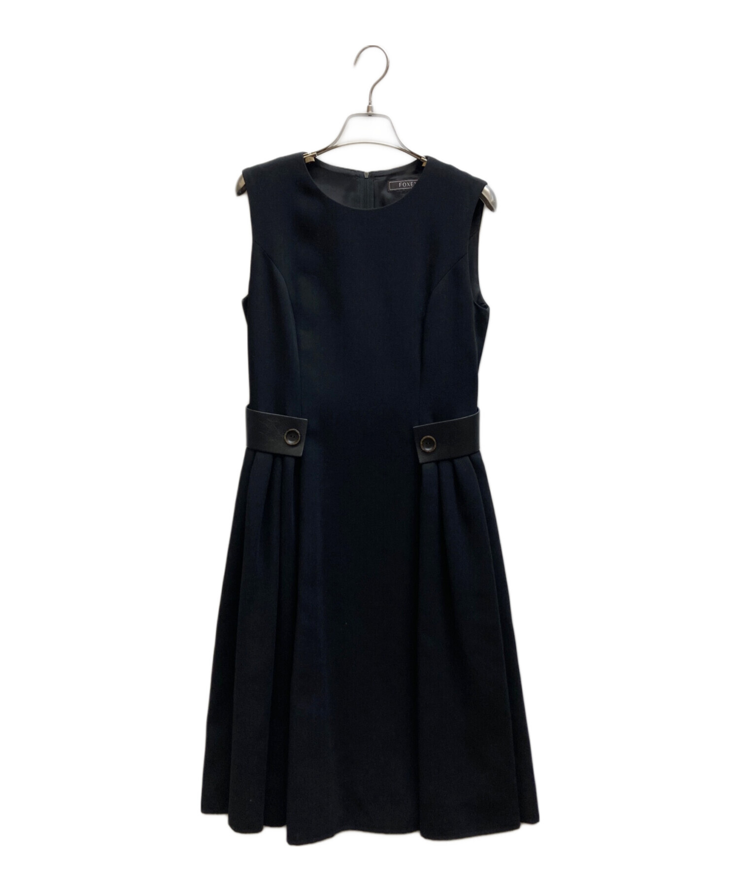 専用　FOXEY ノースリーブワンピース　40サイズ　美品 中古・古着通販】FOXEY (フォクシー) Dress Leather Shape / 40385