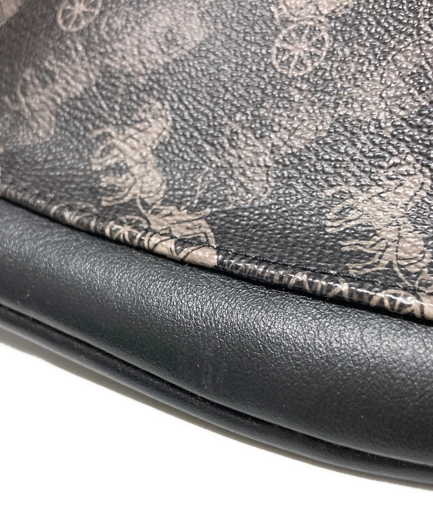 【ほぼ未使用！美品】COACH ボディバッグ 中古・古着通販】COACH (コーチ) ボディバッグ / F83411 ブラック