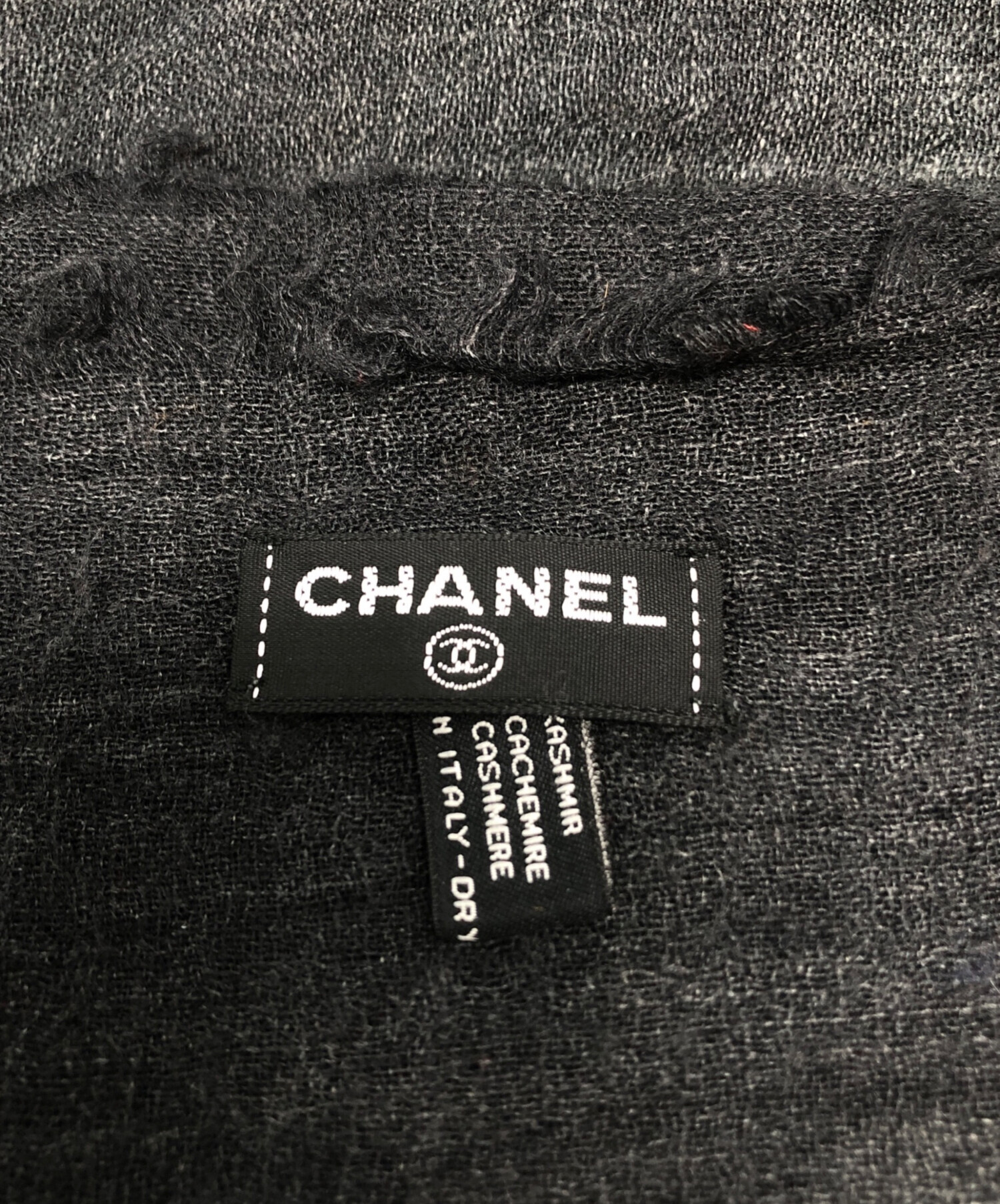 CHANEL ロゴパターン ハンカチ　ストール　タグ取れ　小物 中古・古着通販】CHANEL (シャネル) ココマークグラデーション