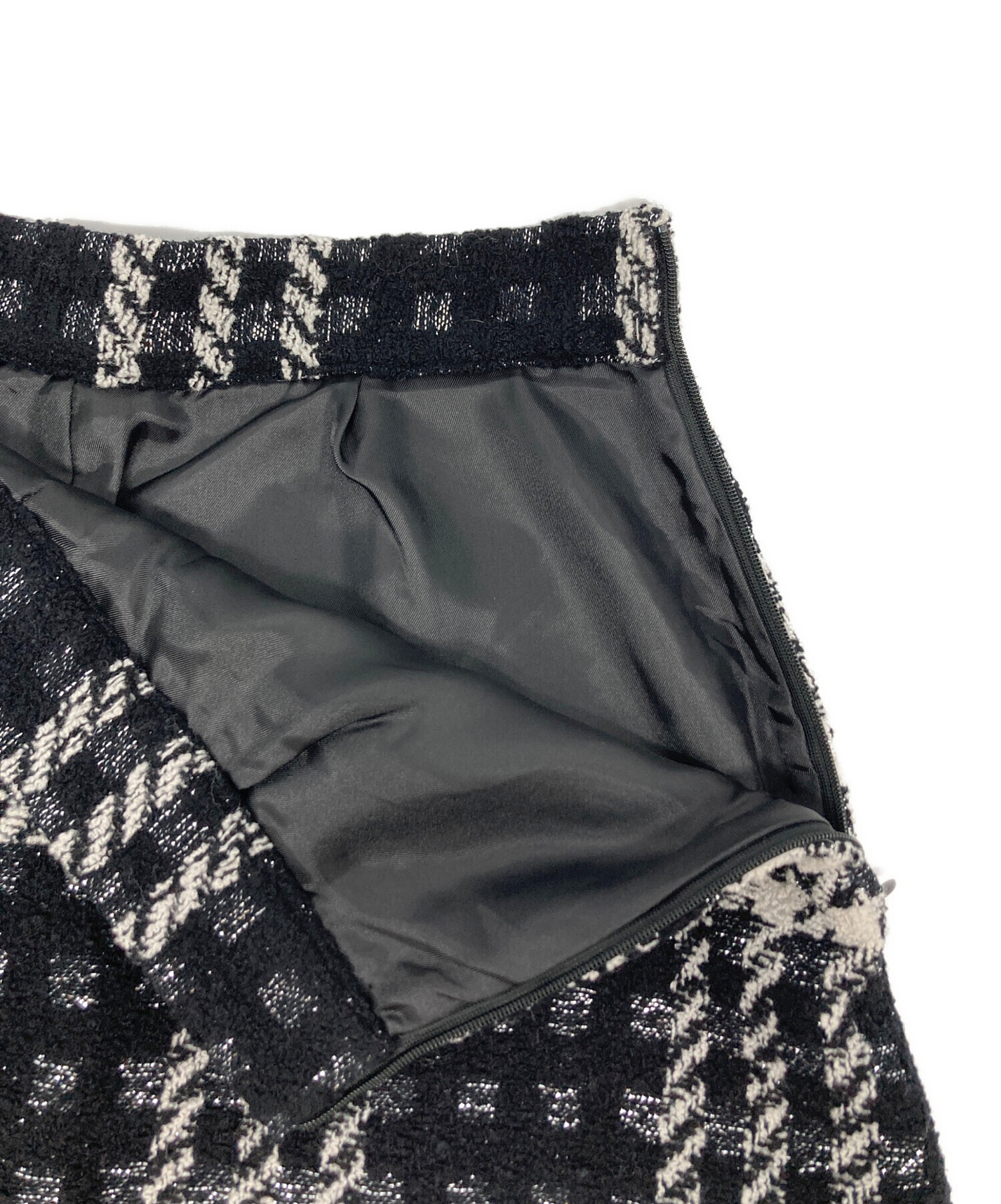 中古・古着通販】sheller (シェリエ) ショートパンツ/241034 ホワイト