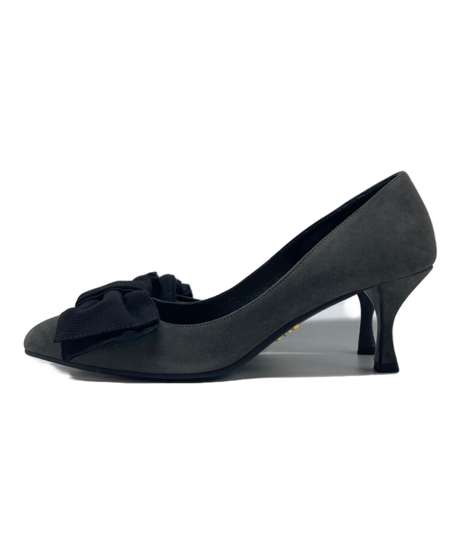 中古・古着通販】PRADA (プラダ) ポインテッドトゥパンプス グレー