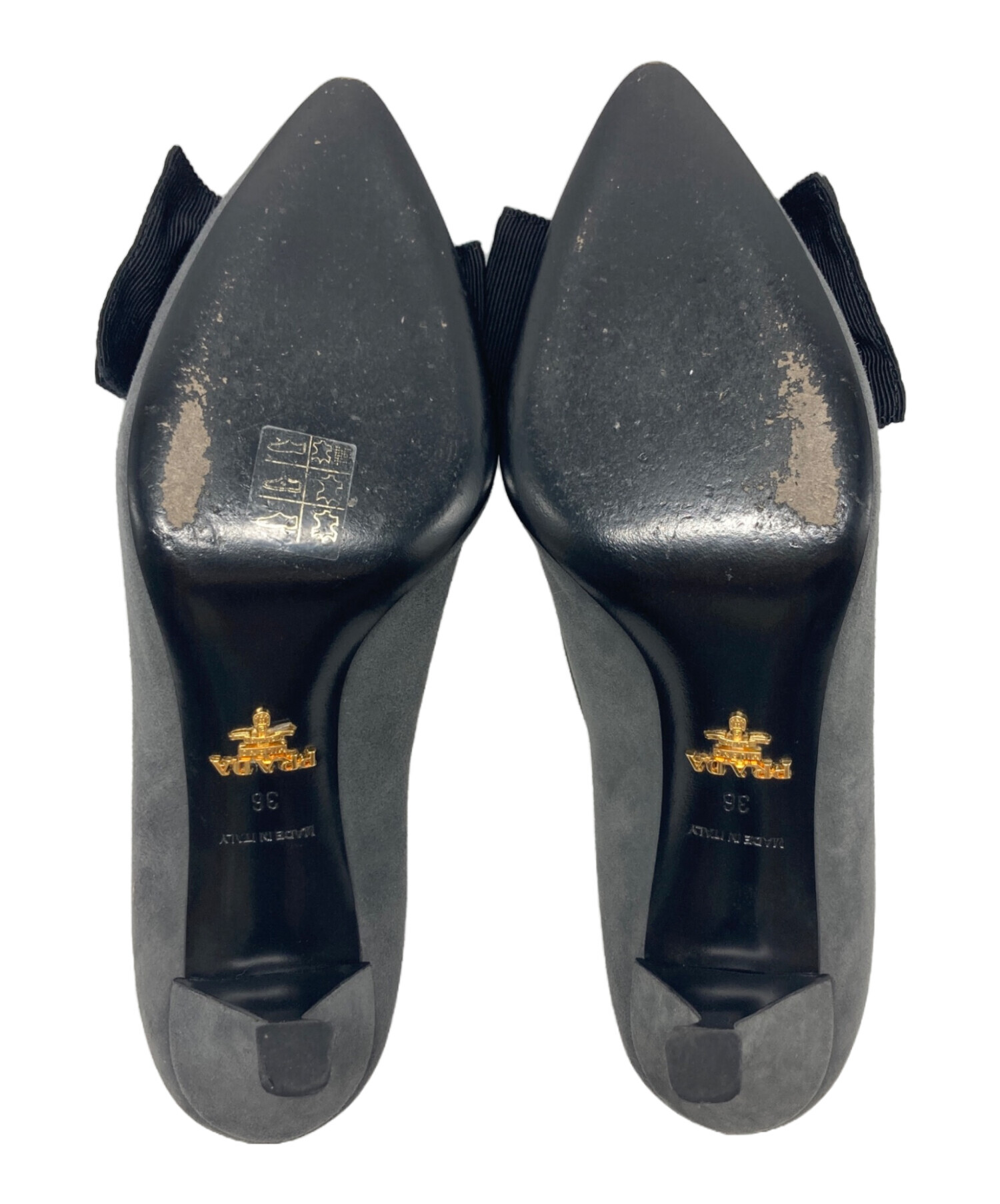 中古・古着通販】PRADA (プラダ) ポインテッドトゥパンプス グレー