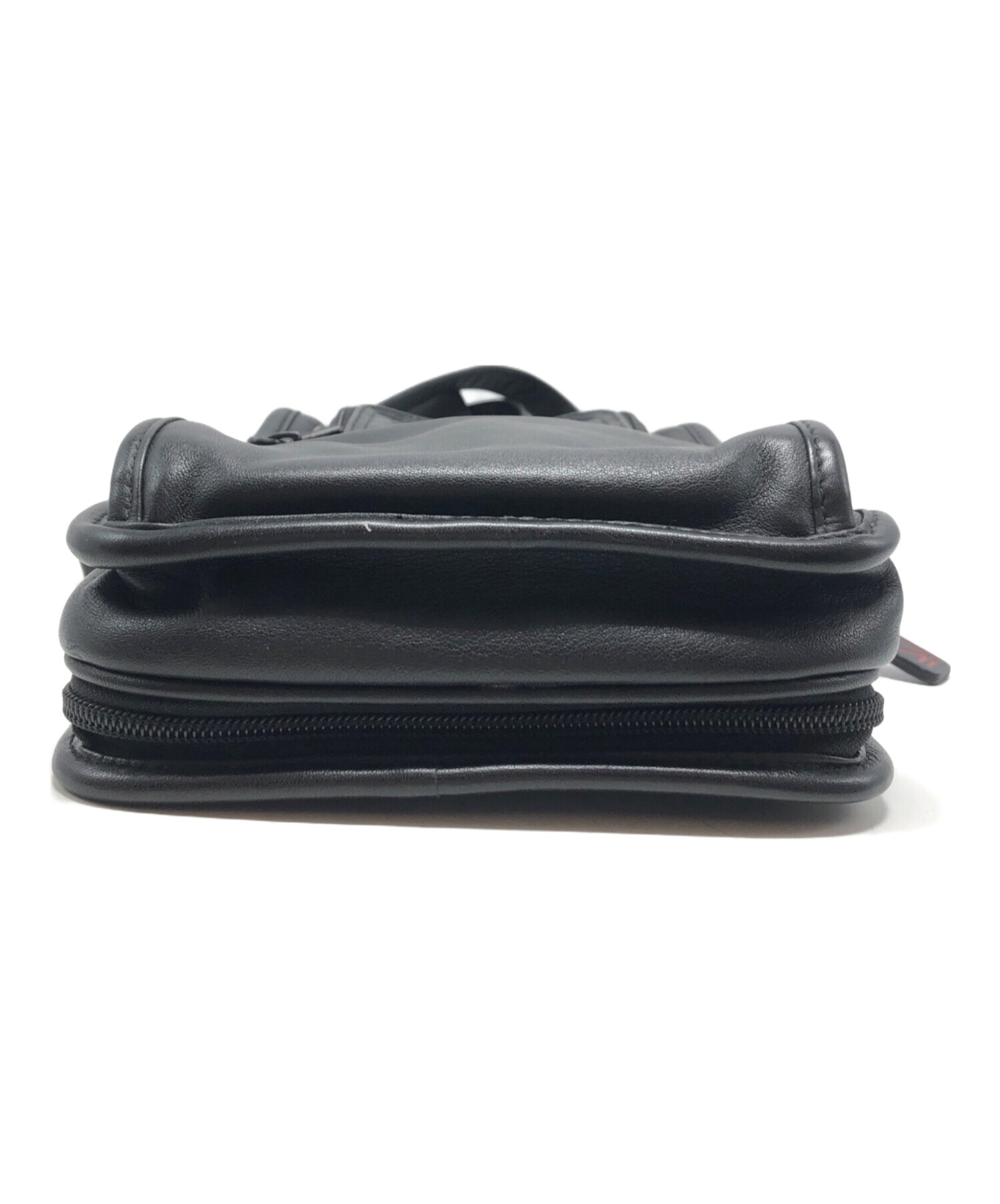 中古・古着通販】TUMI (トゥミ) レザーショルダーバッグ/997D3
