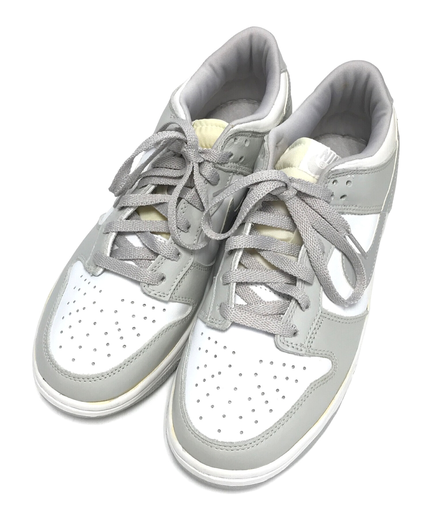 中古・古着通販】NIKE (ナイキ) ローカットスニーカー ホワイト×グレー 