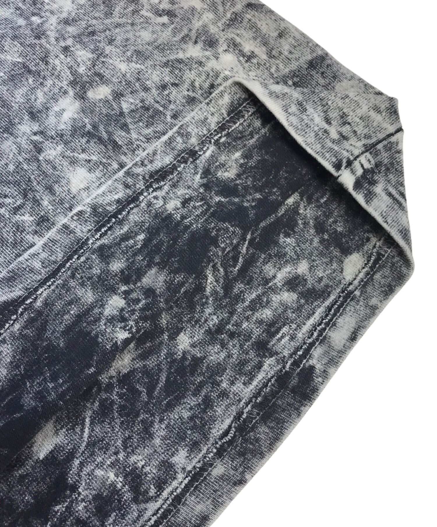 wind and sea high sulfur tee