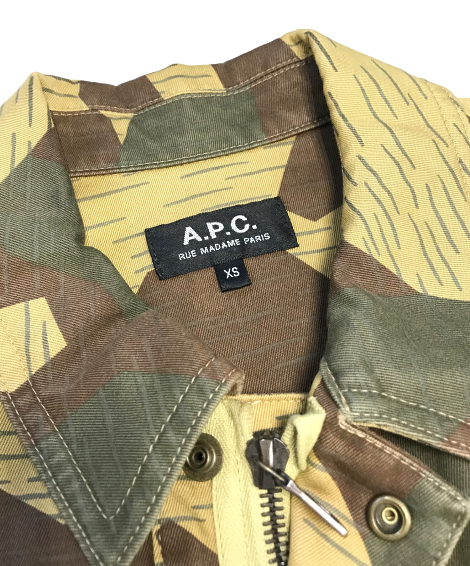 中古・古着通販】A.P.C. (アーペーセー) カモフラジャケット カーキ 
