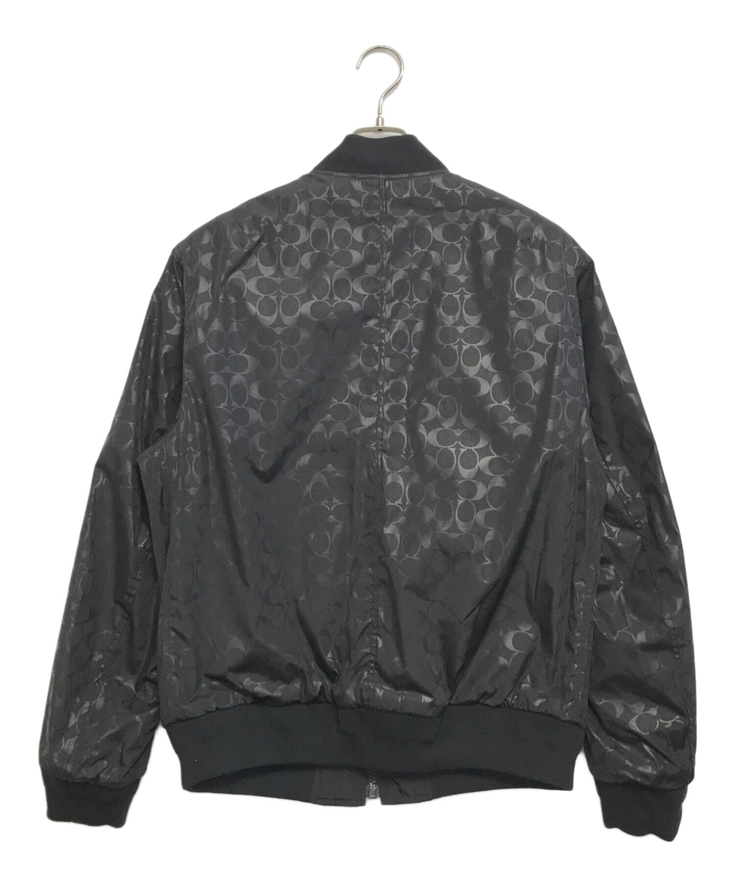 中古・古着通販】COACH (コーチ) シグネチャー リバーシブル MA-1 中古・古着通販】COACH (コーチ) シグネチャー リバーシブル MA-1