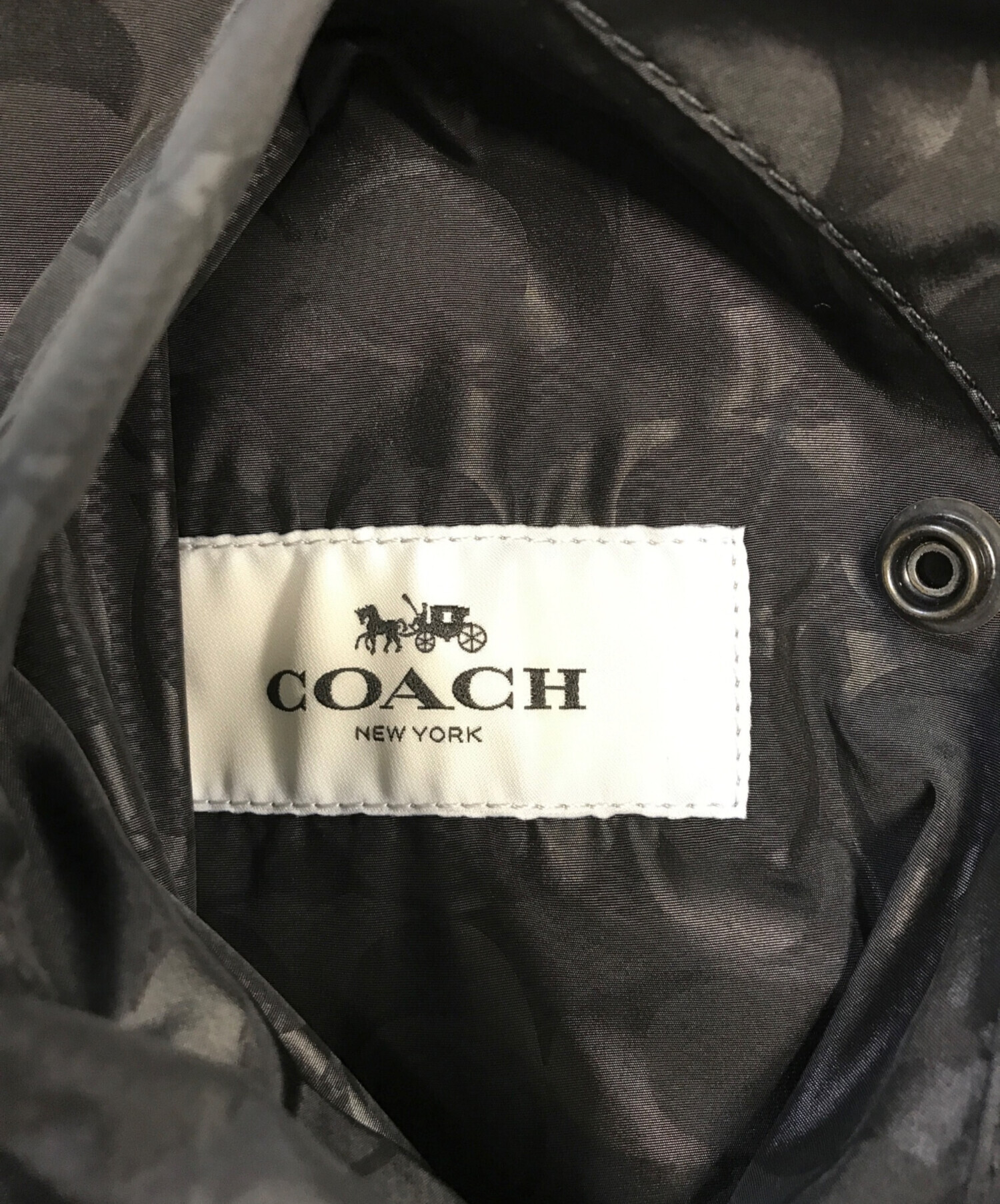 中古・古着通販】COACH (コーチ) シグネチャー リバーシブル MA-1 中古・古着通販】COACH (コーチ) シグネチャー リバーシブル MA-1