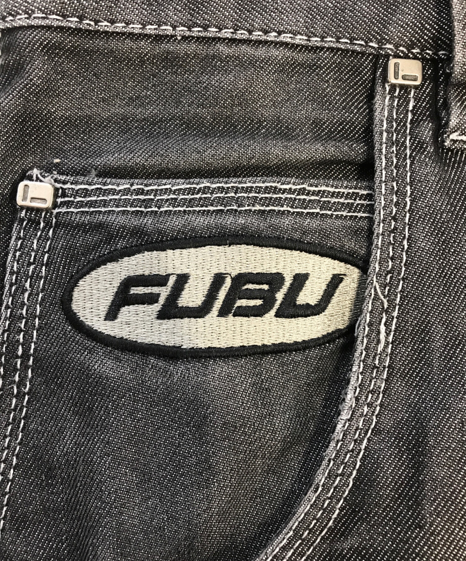中古・古着通販】FUBU (フブ) ペインターバギーデニムパンツ グレー