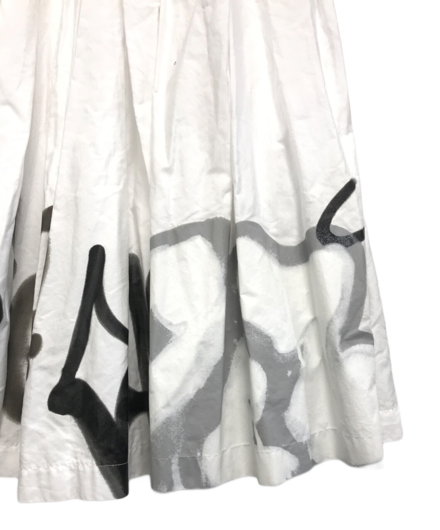 コムデギャルソン 手書きペイントスカート 落書きスカート S 中古・古着通販】COMME des GARCONS (コムデギャルソン) 落書き