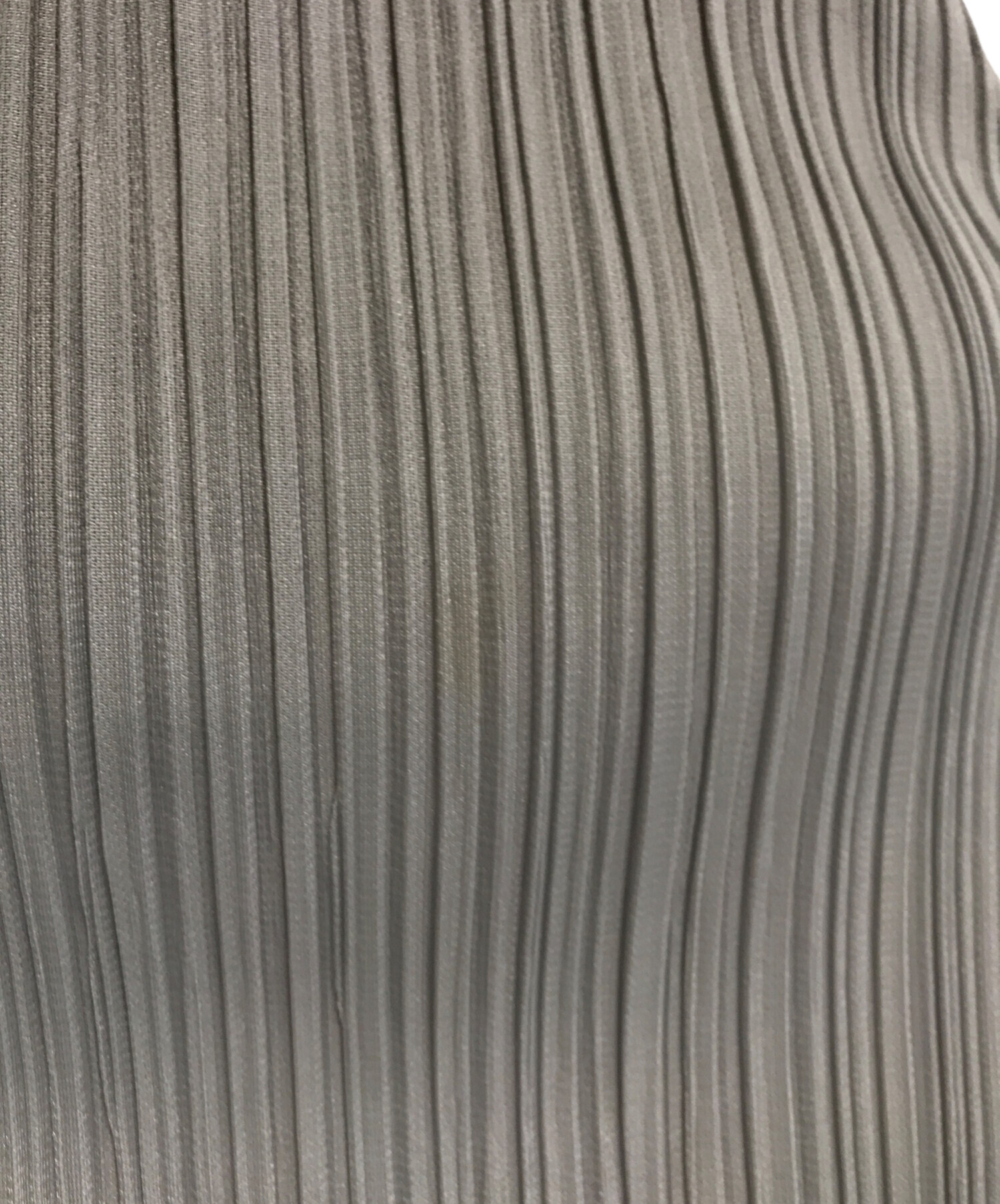 中古・古着通販】ISSEY MIYAKE (イッセイミヤケ) ハイネックプリーツ