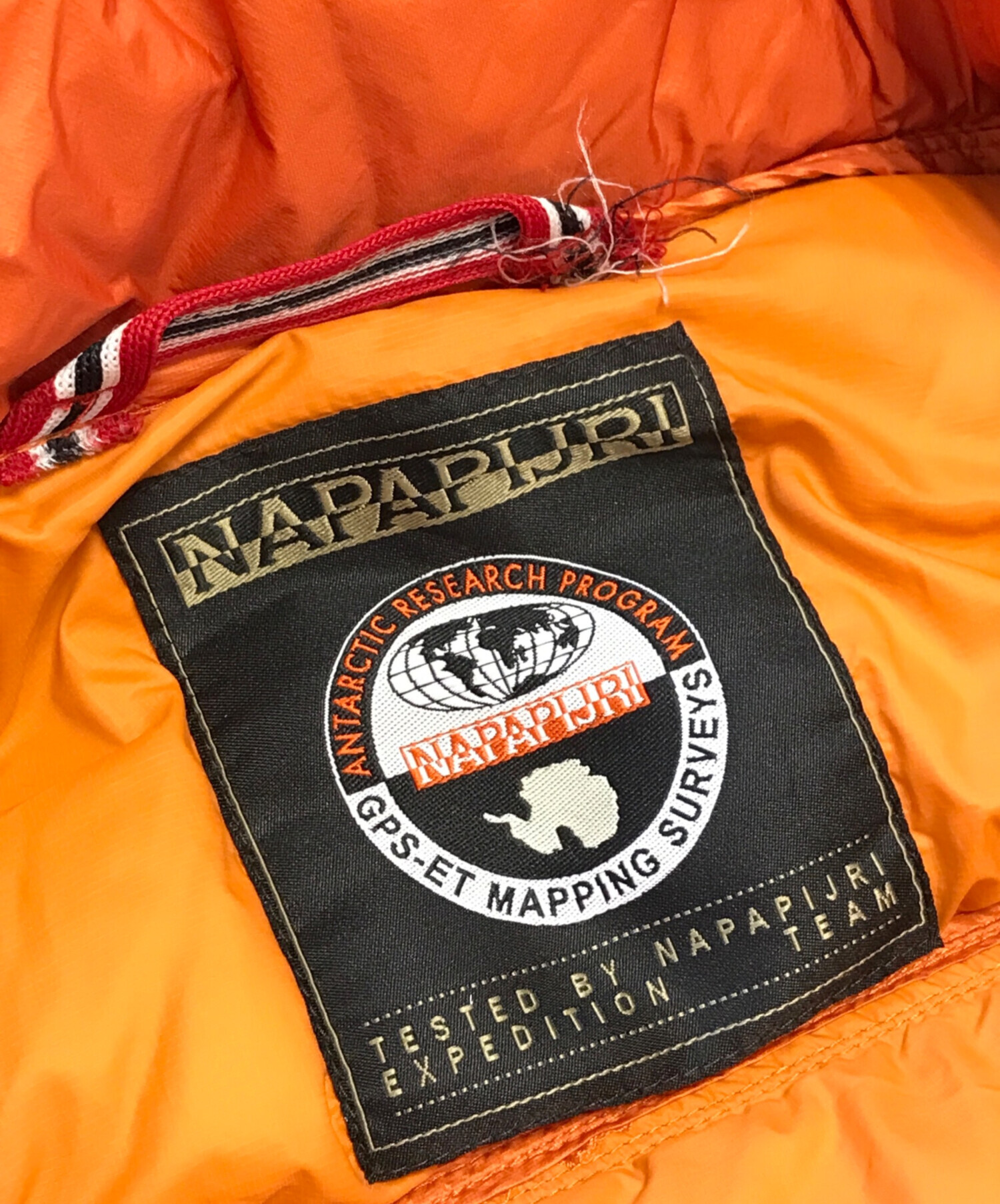NAPAPIJRI EXPEDITION TEAM ナパピリ ダウンジャケット ダックダウン M 黒 ブラック Napapijri Expedition Team Coat Jacket M Winter Jacket Red Hooded Heavy Warm
