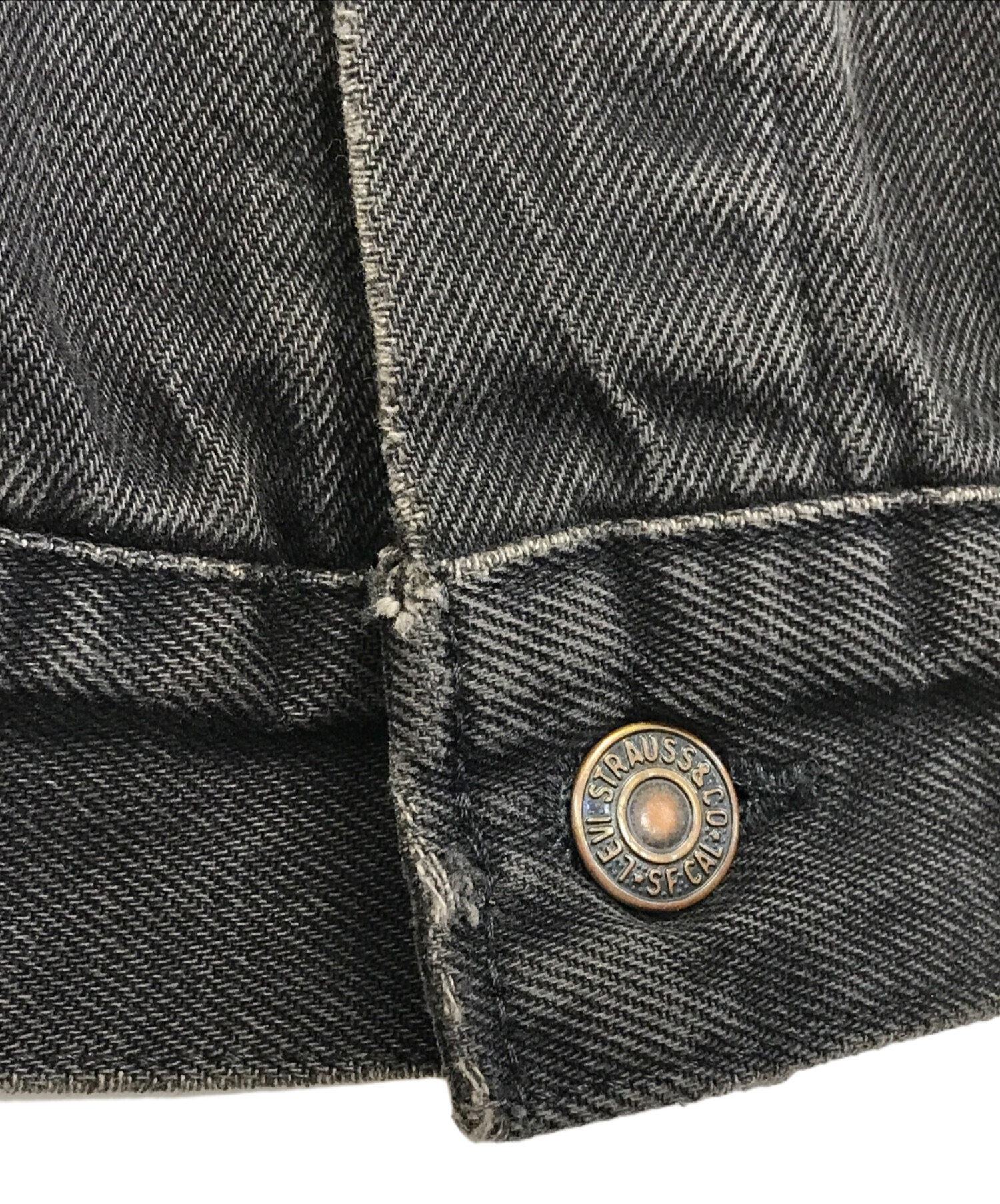 中古・古着通販】LEVI'S (リーバイス) 後染めブラックデニムジャケット