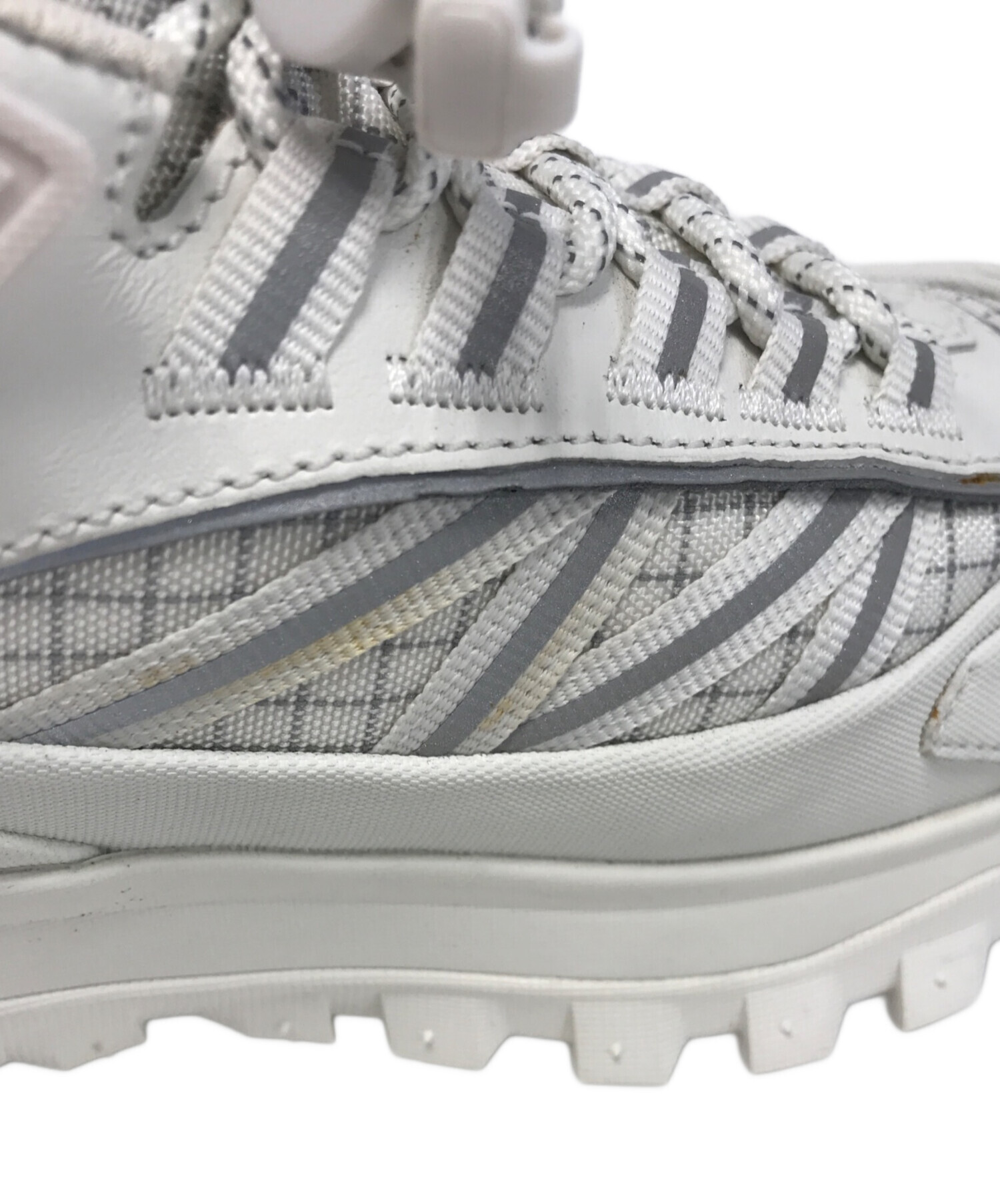 中古・古着通販】MONCLER (モンクレール) trailgrip gtx ホワイト