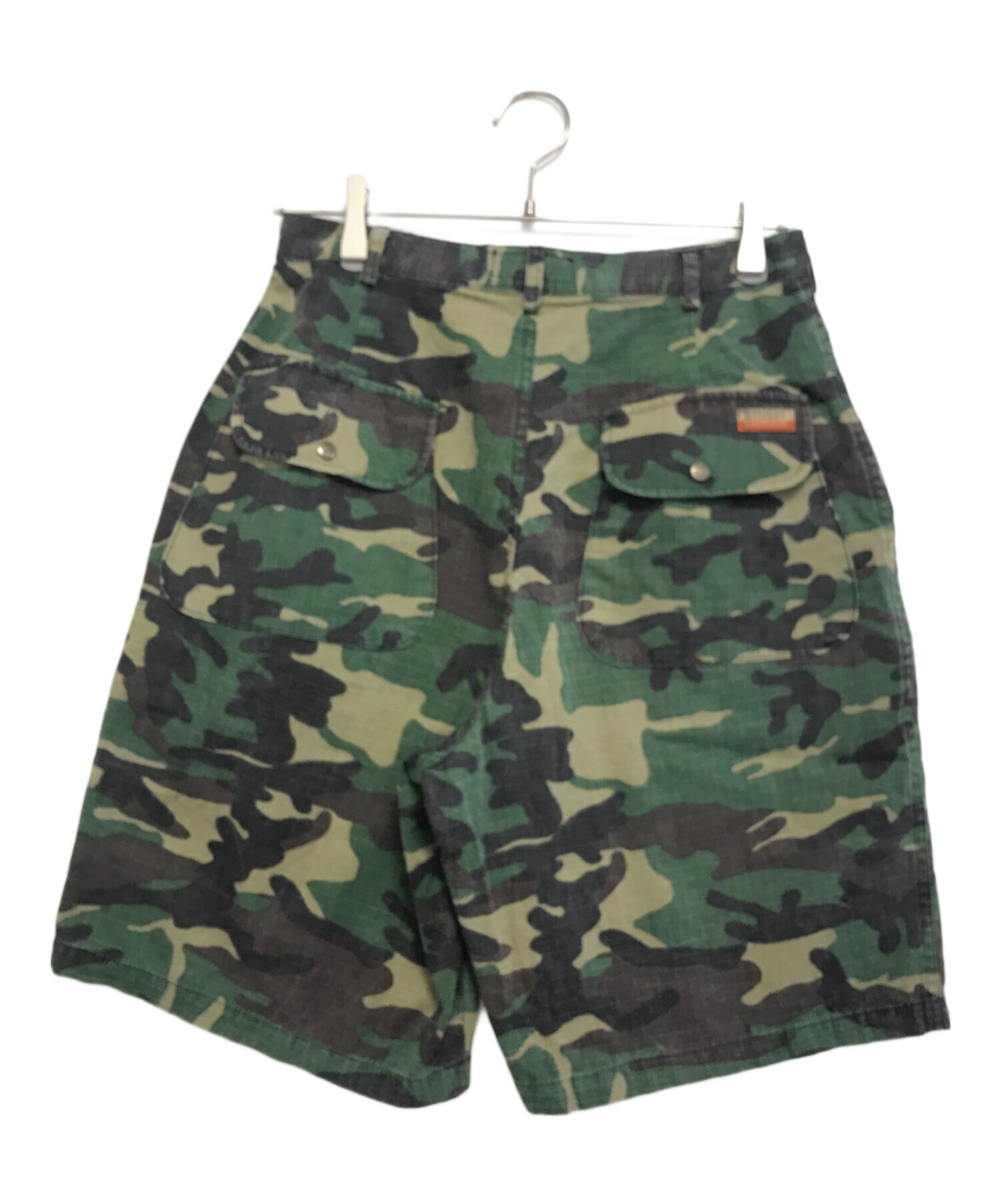 【n】90s stussy グリーンカモ　ハーフパンツ 中古・古着通販】stussy (ステューシー) カモ柄ハーフパンツ グリーン