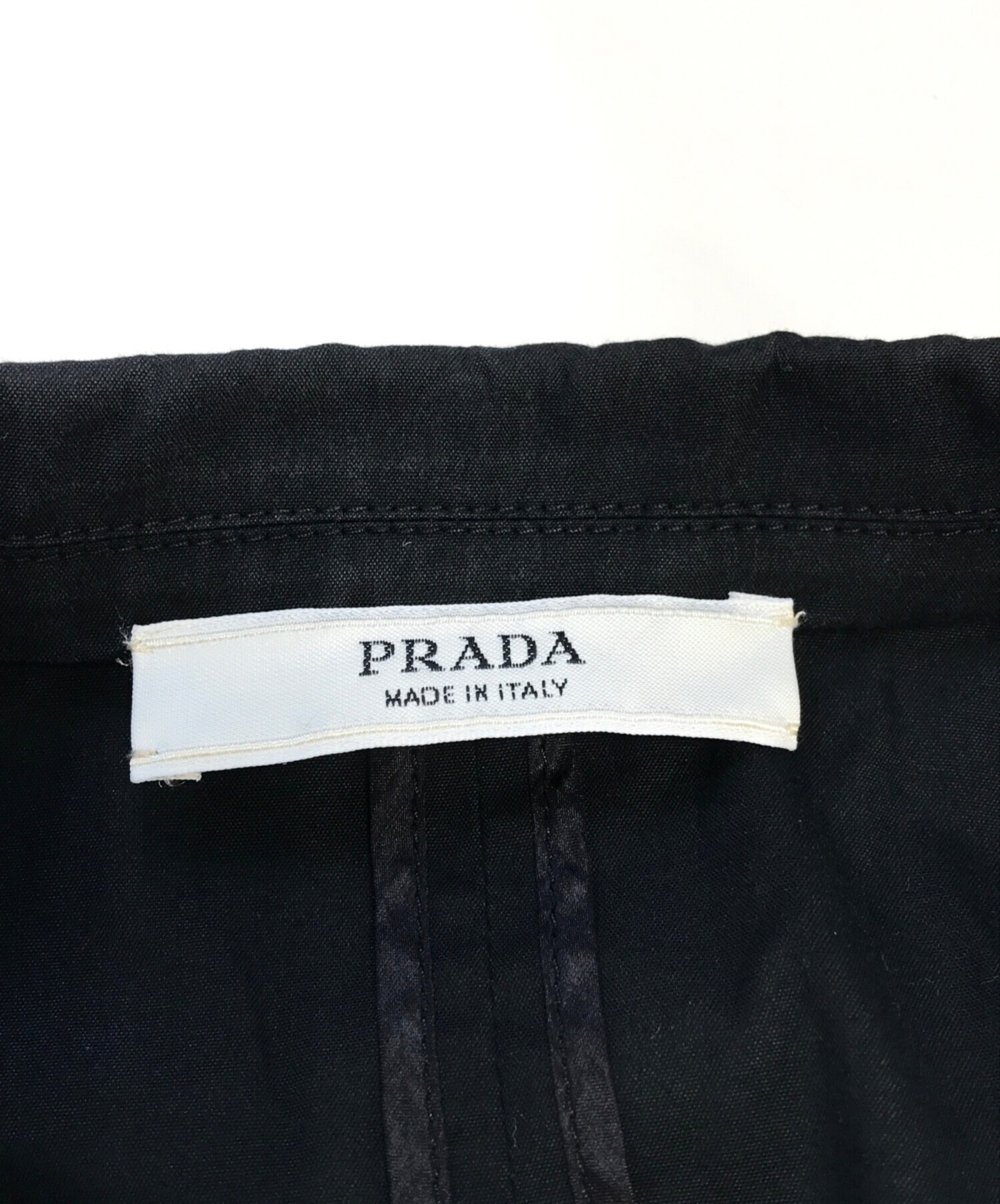中古・古着通販】PRADA (プラダ) リボンデザイン4Bテーラード 中古・古着通販】PRADA (プラダ) リボンデザイン4Bテーラード