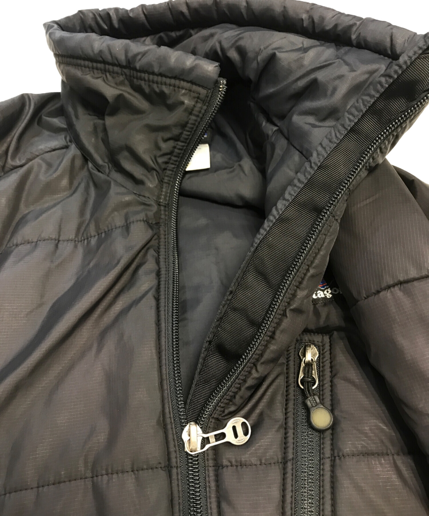 中古・古着通販】Patagonia (パタゴニア) puff jacket ブラック サイズ