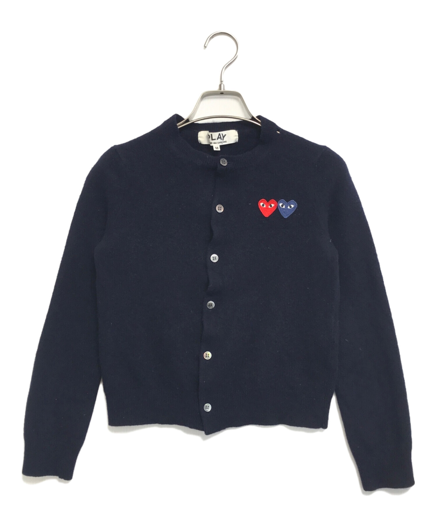 PLAY COMME des GARCONS ハートワッペン カーディガン 中古・古着通販】PLAY COMME des GARCONS (プレイコムデギャルソン
