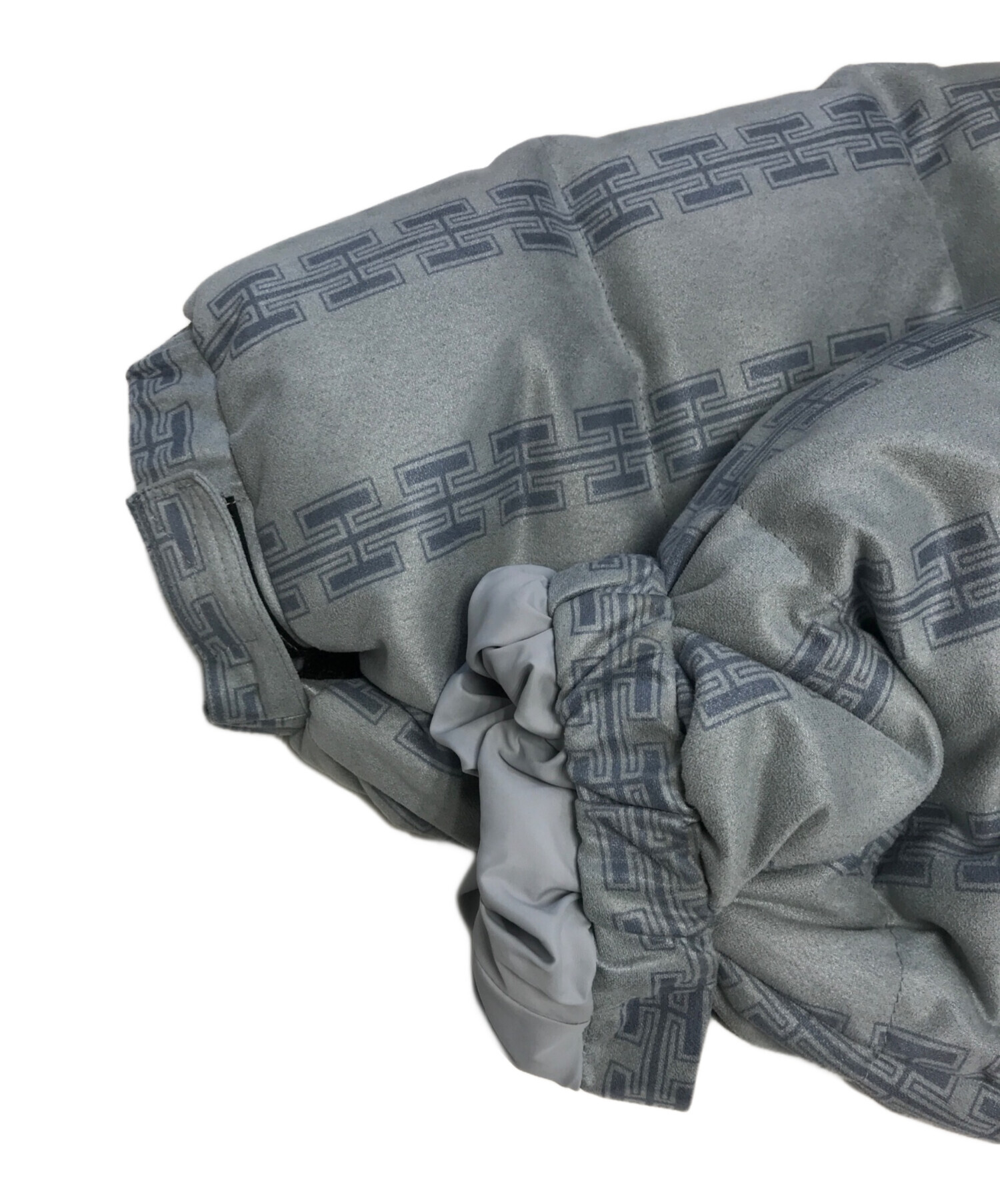 中古・古着通販】HELLRAZOR (ヘルレイザー) ダウンジャケット グレー