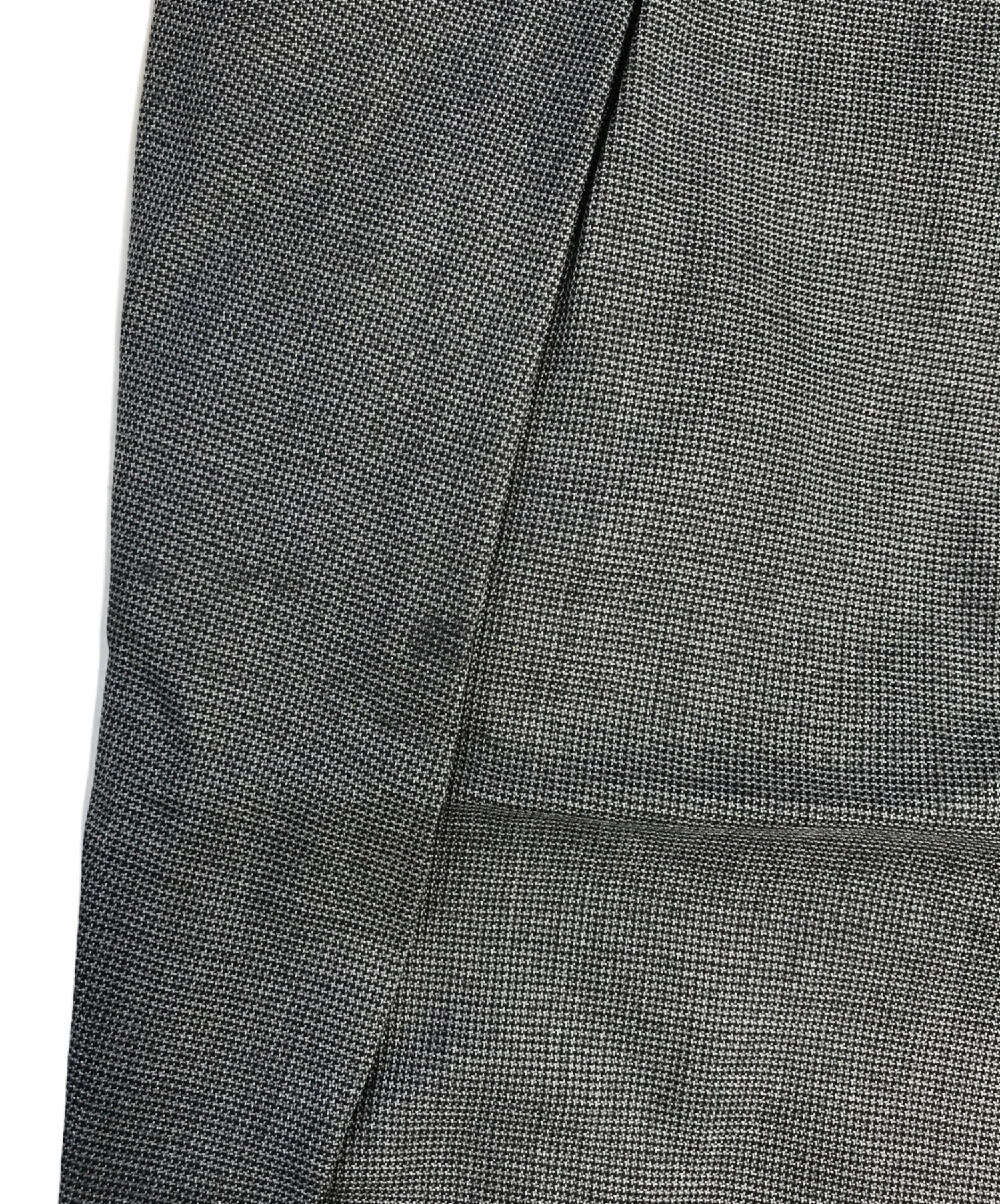 中古・古着通販】PRADA (プラダ) タックパンツ グレー サイズ:40