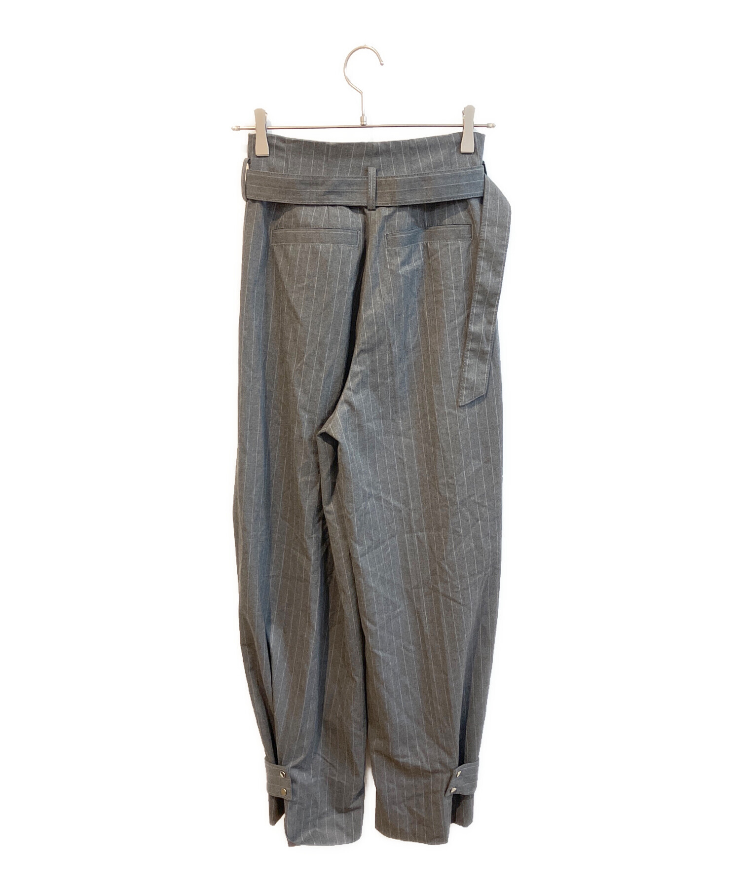 新品未使用☆ZARA ウールストライプフレアスラックス グレー EU40 完売品 中古・古着通販】ZARA (ザラ) MAISON SPECIAL (メゾンスペシャル