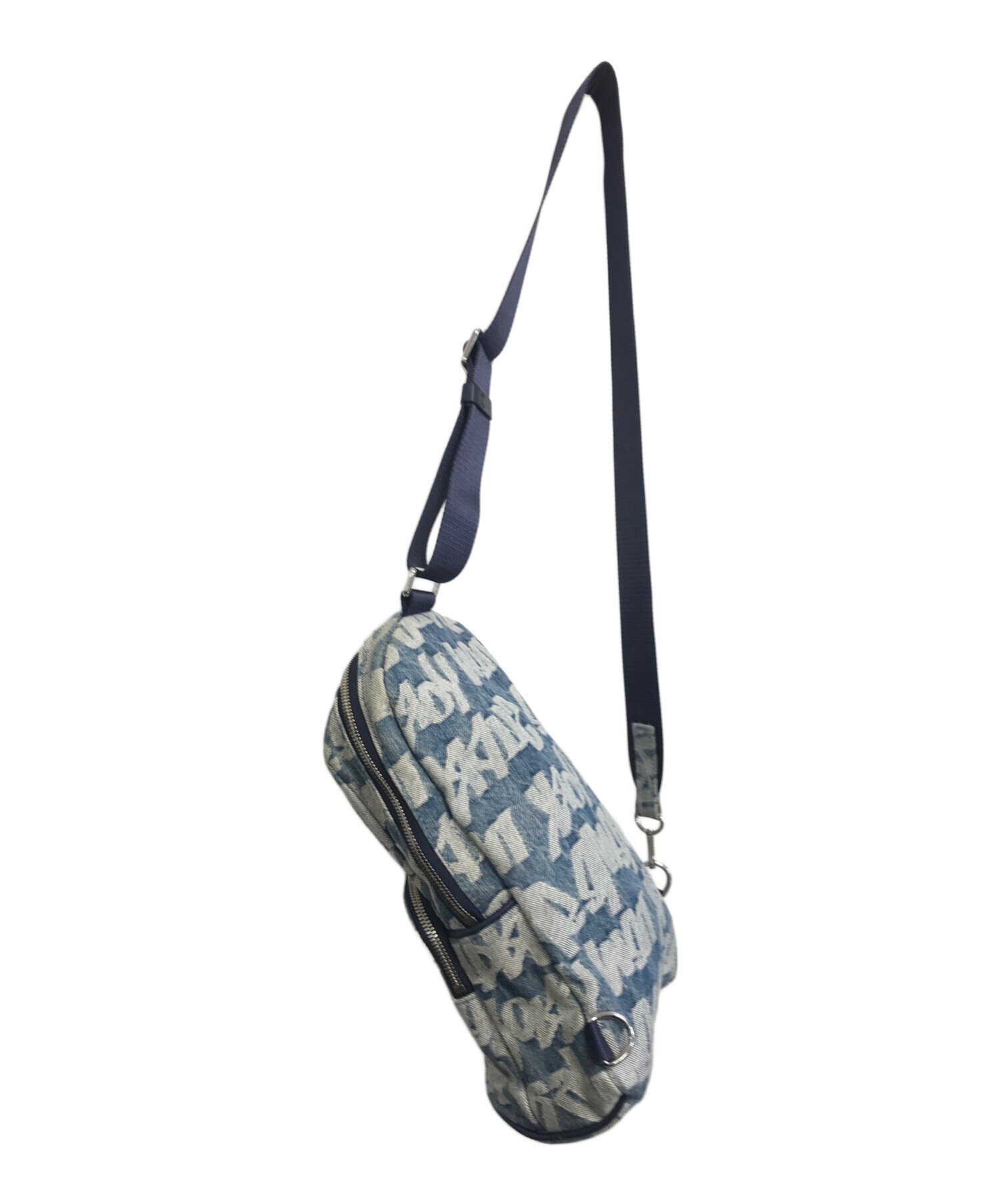バッグ Supreme Fat Tip Jacquard Denim SlingBag Supreme Fat Tip Jacquard Denim Sling Bag All cotton denim with