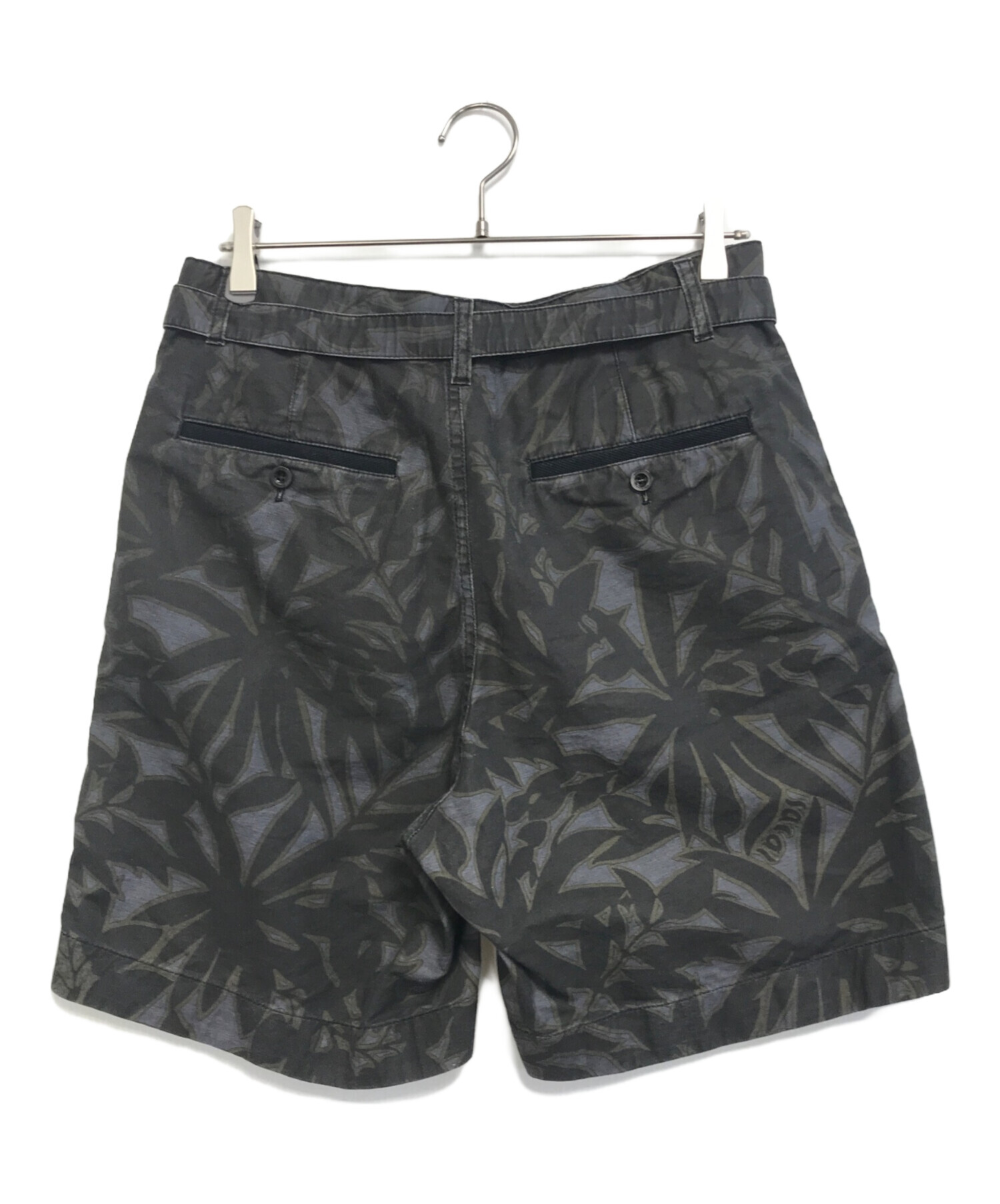 中古・古着通販】sacai (サカイ) フローラル ショートパンツ ブラック