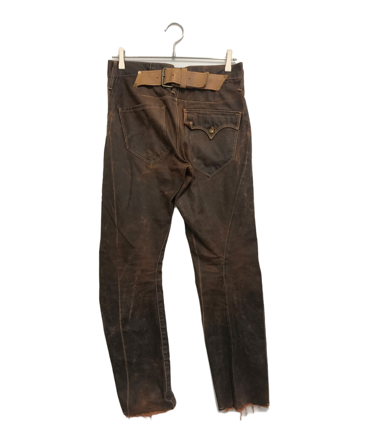 美品 Levi's RED ねじれ期 ダークブラウン スリムフィット 立体裁断 中古・古着通販】LEVI'S RED (リーバイス レッド) コーティング立体